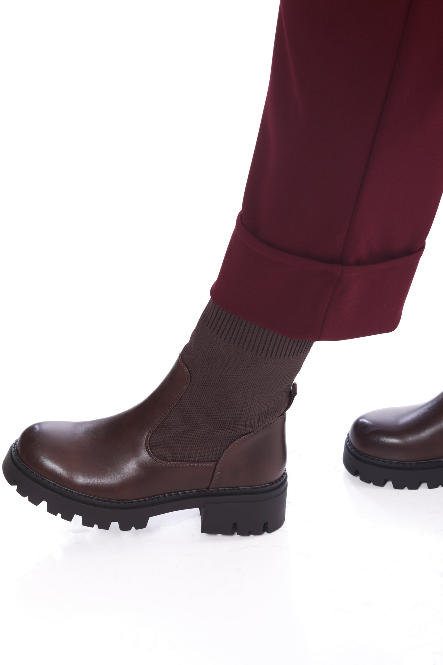 PANTALONE CON RISLVOLTO IN CREPE