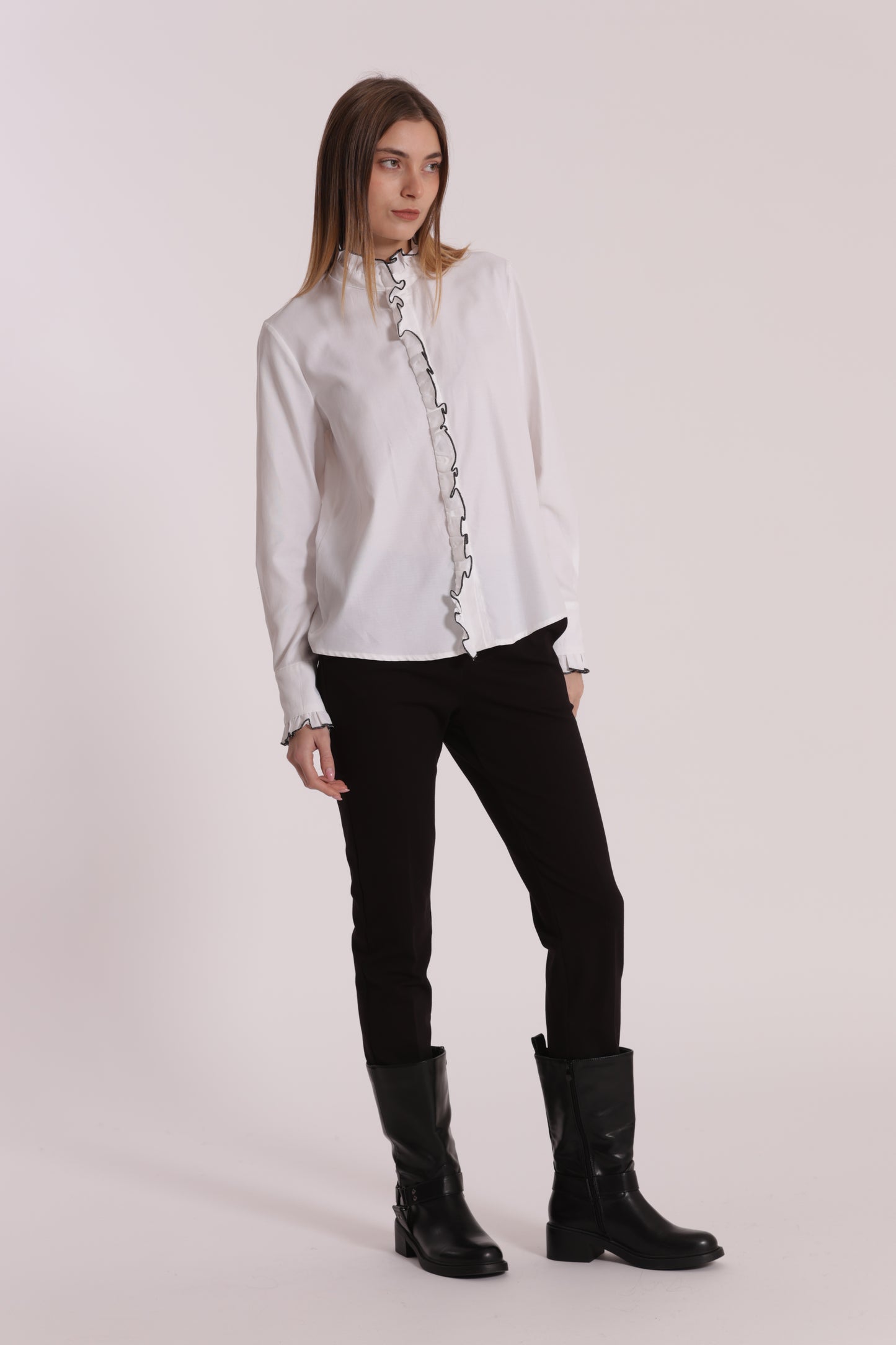 CAMICIA CON DETTAGLI ROUCHES