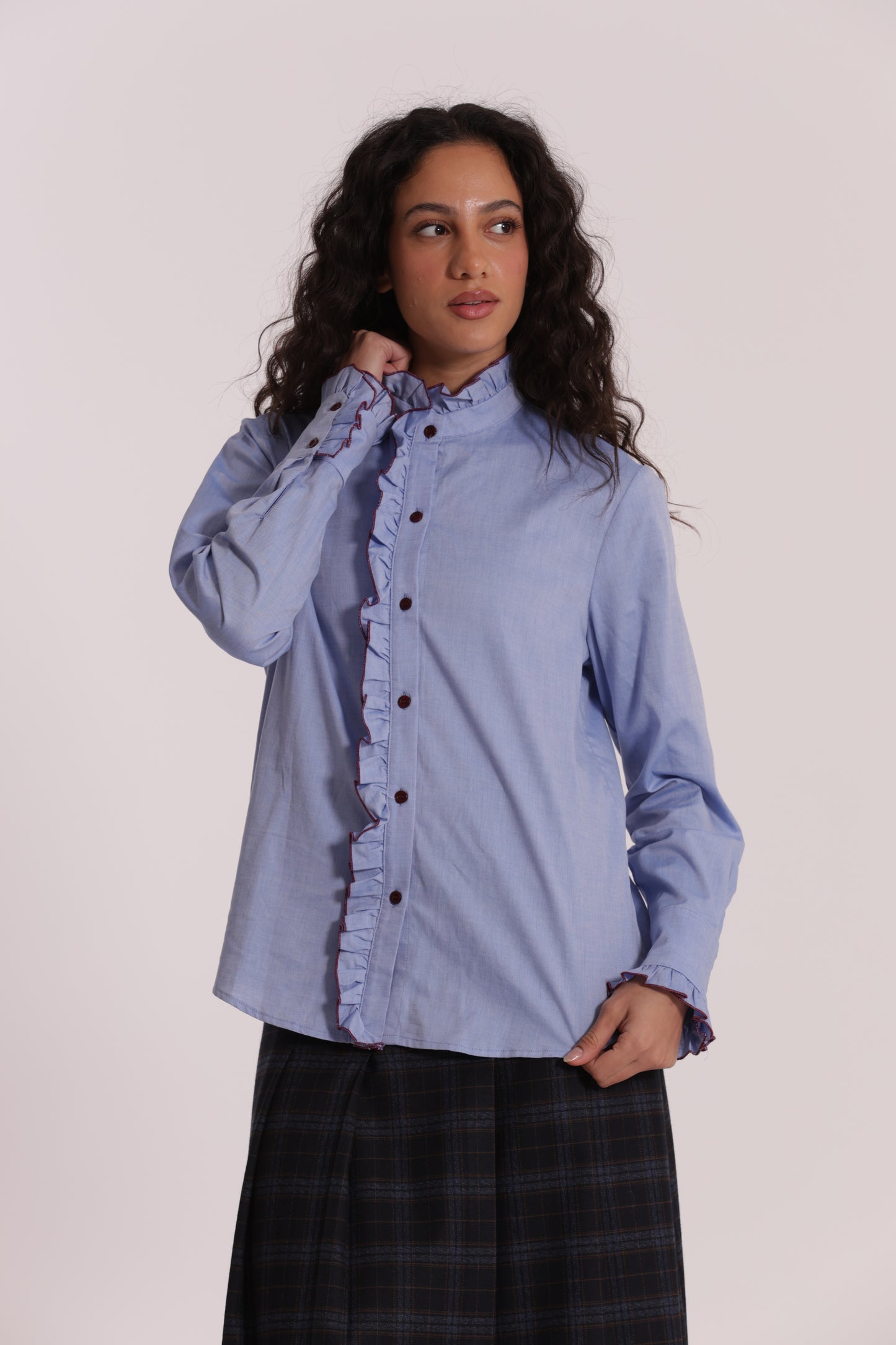CAMICIA CON DETTAGLI ROUCHES