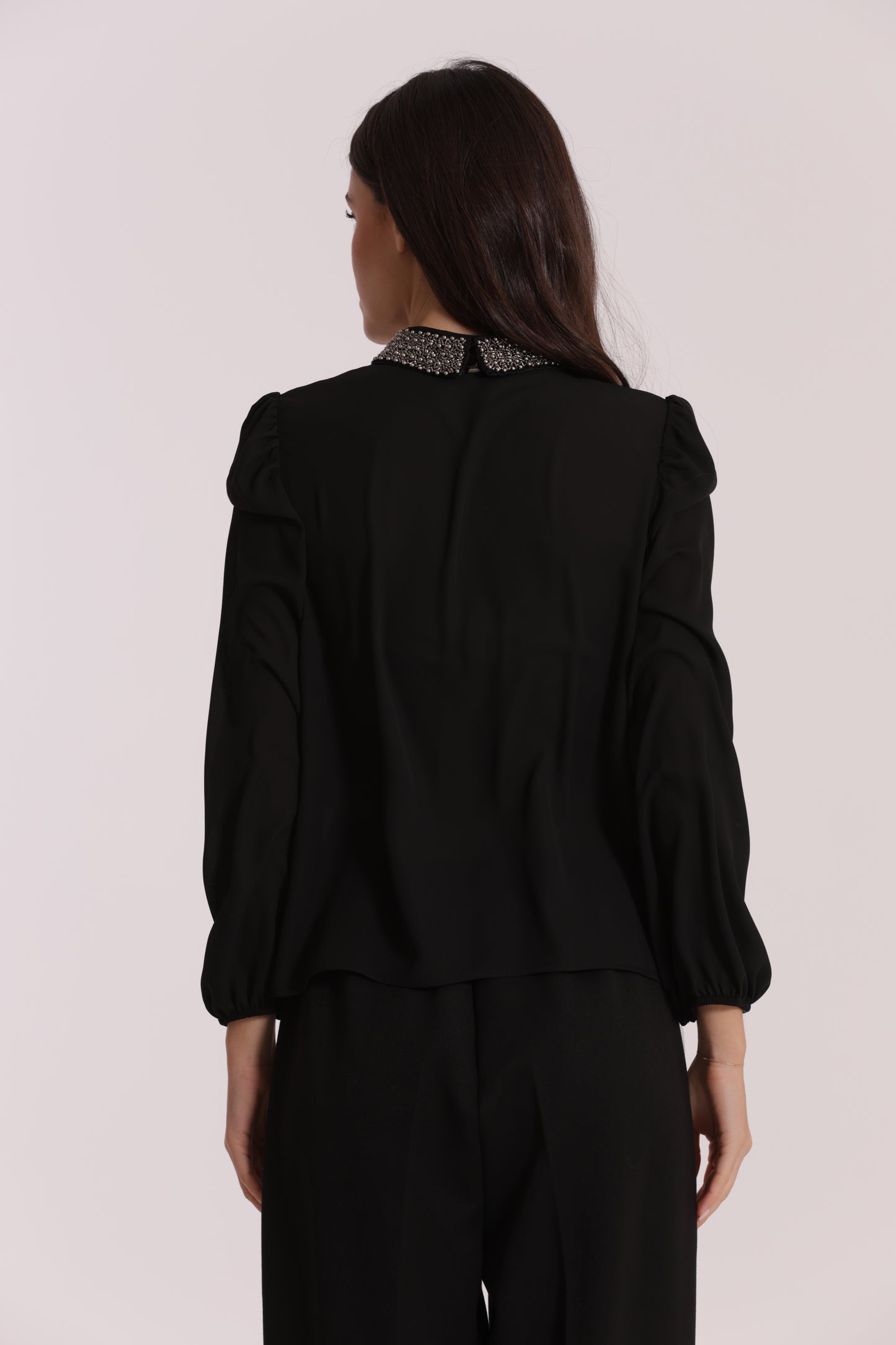 CAMICIA CON COLLO RICAMATO