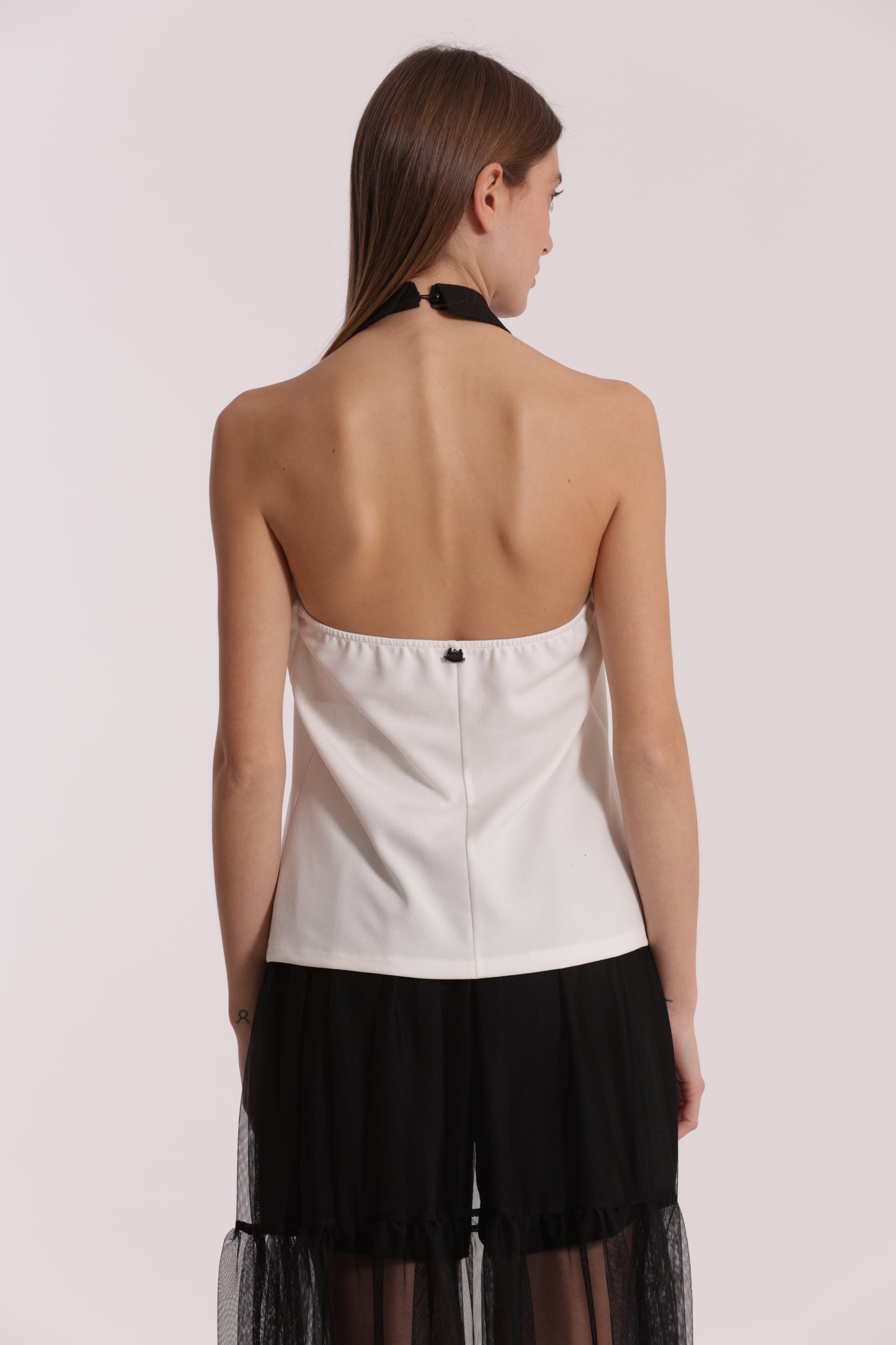 TOP CON COLLETTO DI STRASS