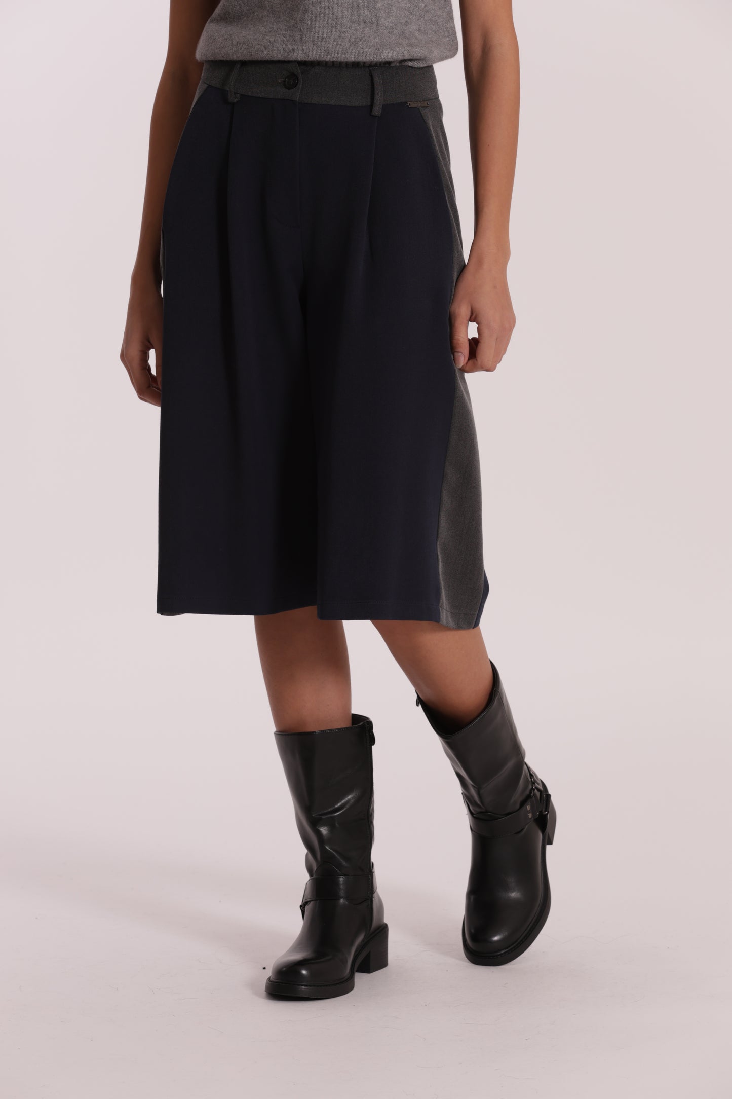 PANTALONE BERMUDA COLOR BLOCK