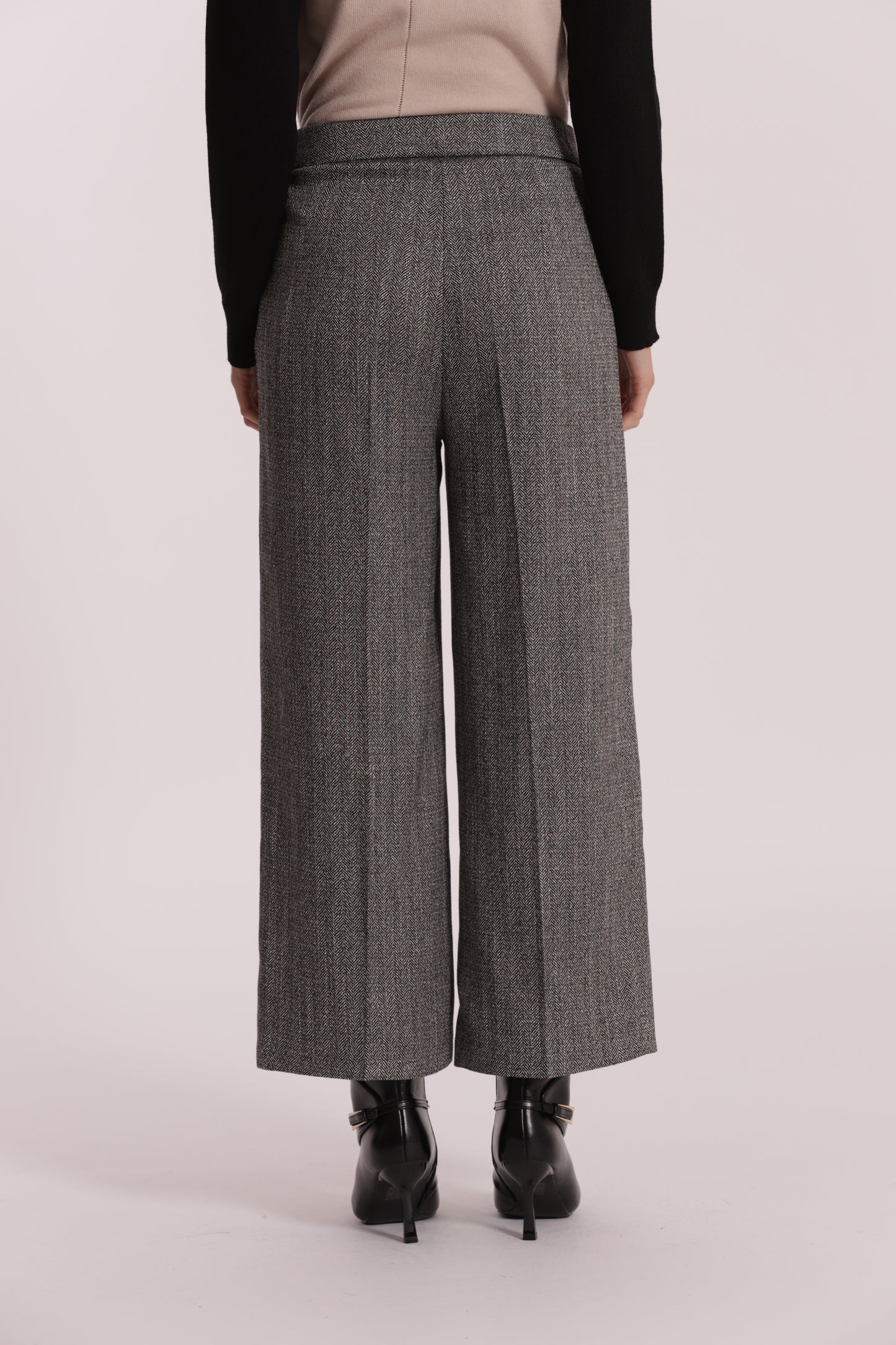 PANTALONE CROPPED TESSUTO SPIGATO DETTAGLI IN SIMIL PELLE