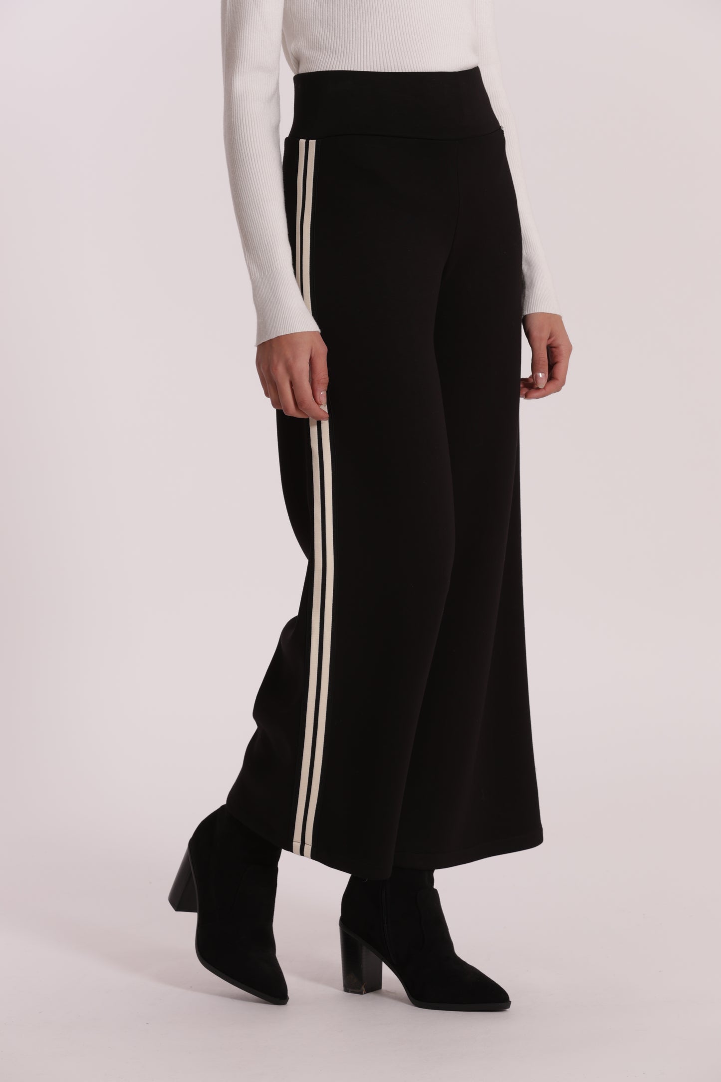 PANTALONE PALAZZO IN NEOPRENE CON PASSAMNERIA