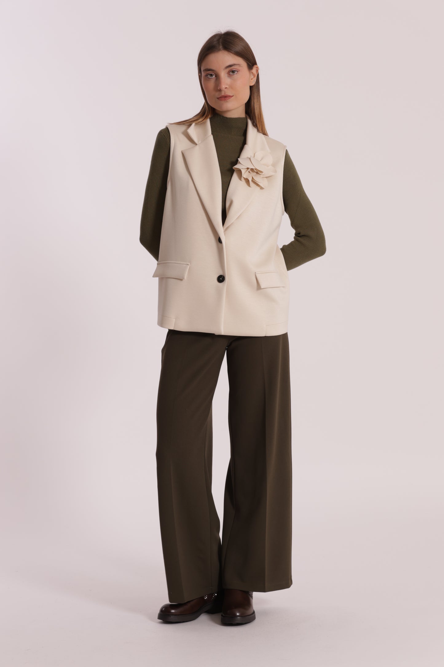 GILET OVER IN NEOPRENE CON FIORE