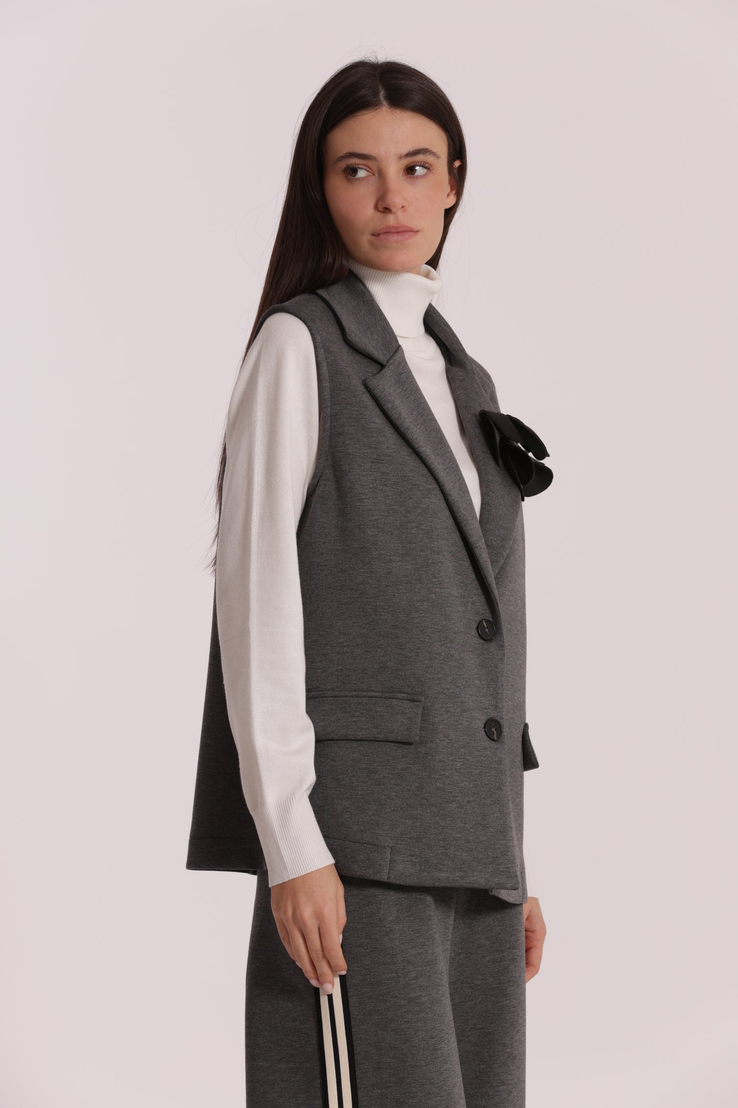 GILET OVER IN NEOPRENE CON FIORE