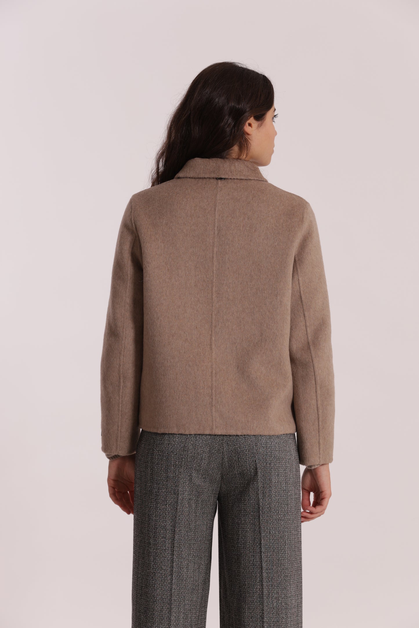 CAPPOTTO CORTO MODELLO GIACCA