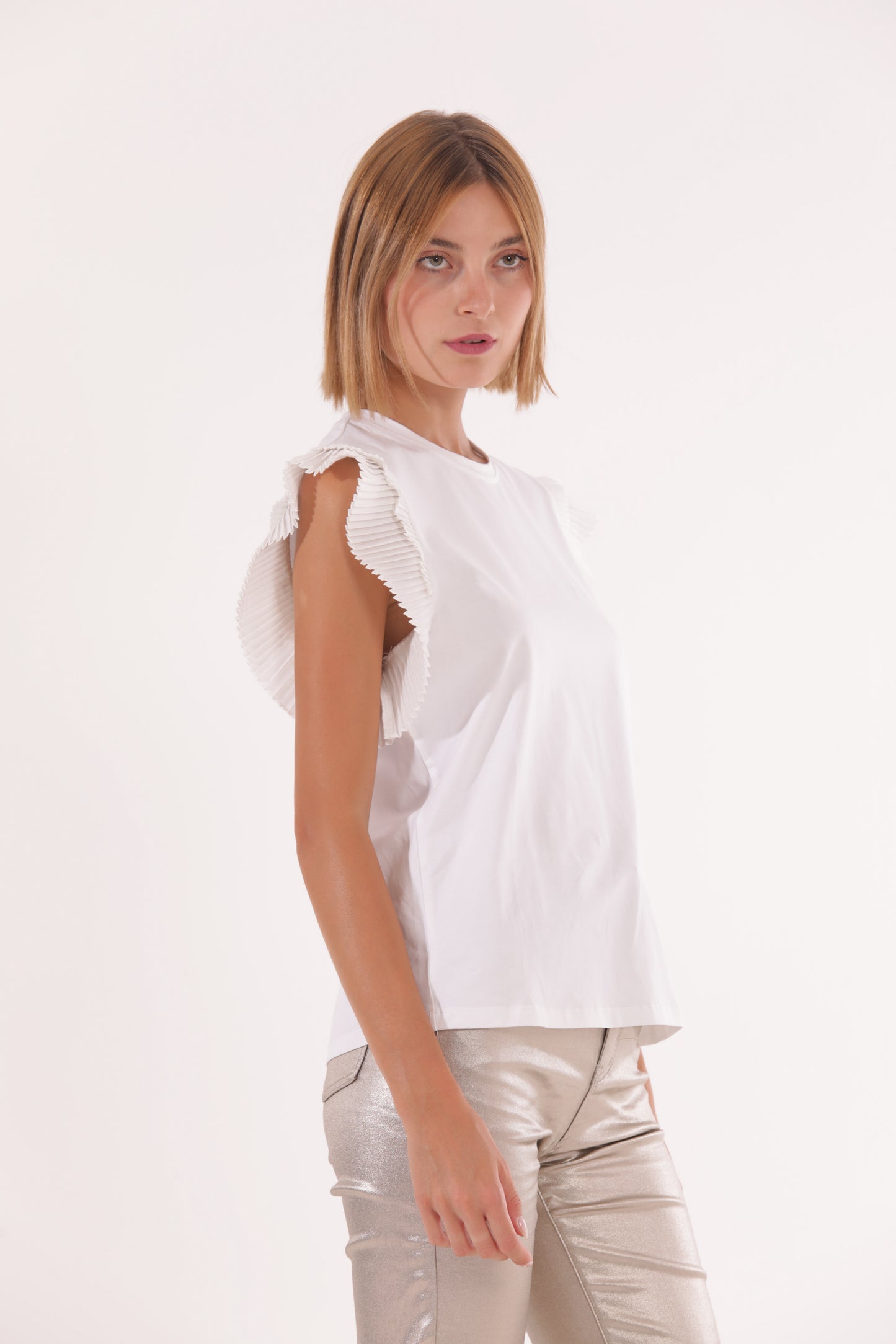 T-SHIRT CON MANICHE PLISSE