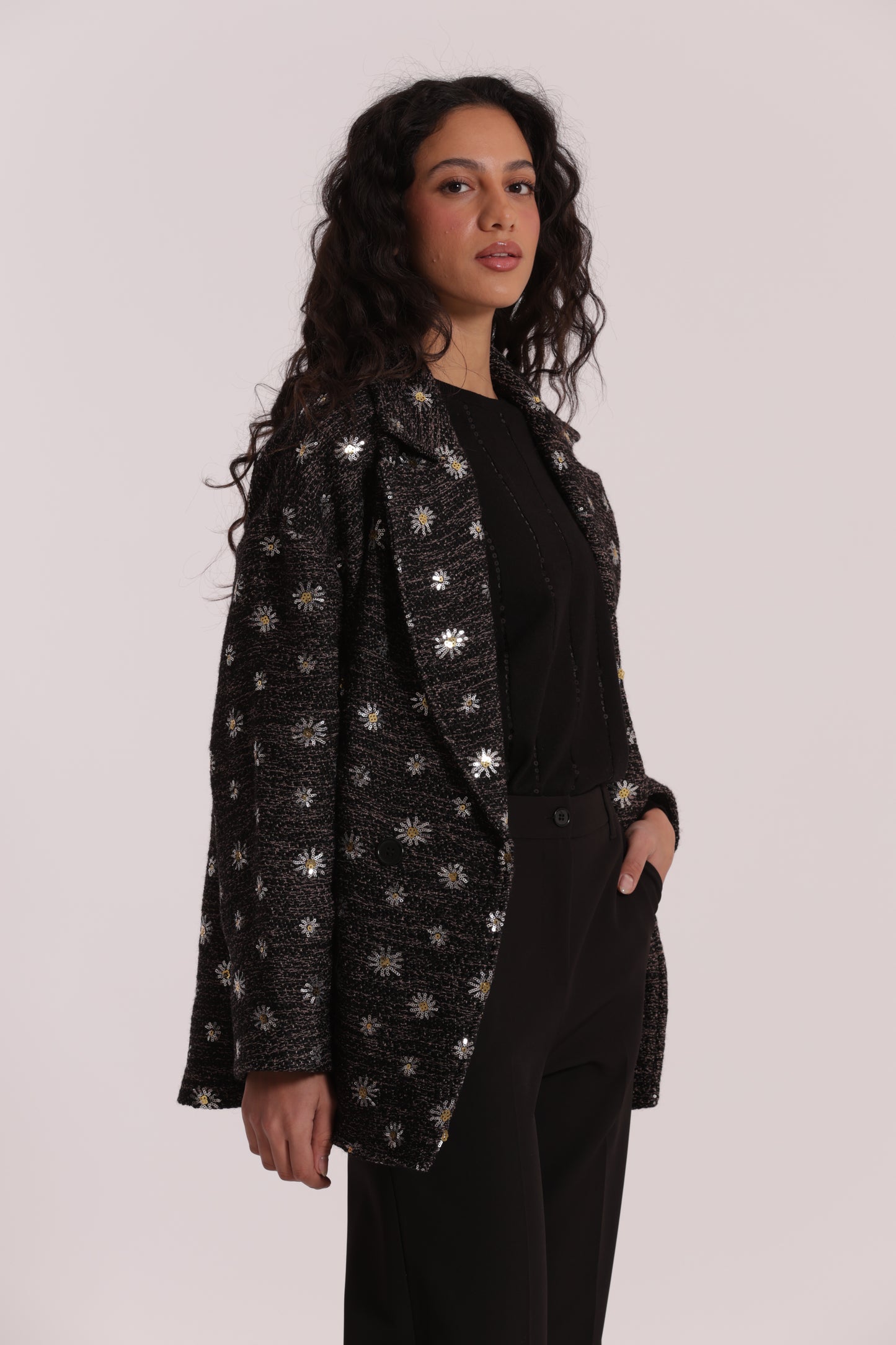 GIACCONE CON MARGHERITE DI PAILLETTES