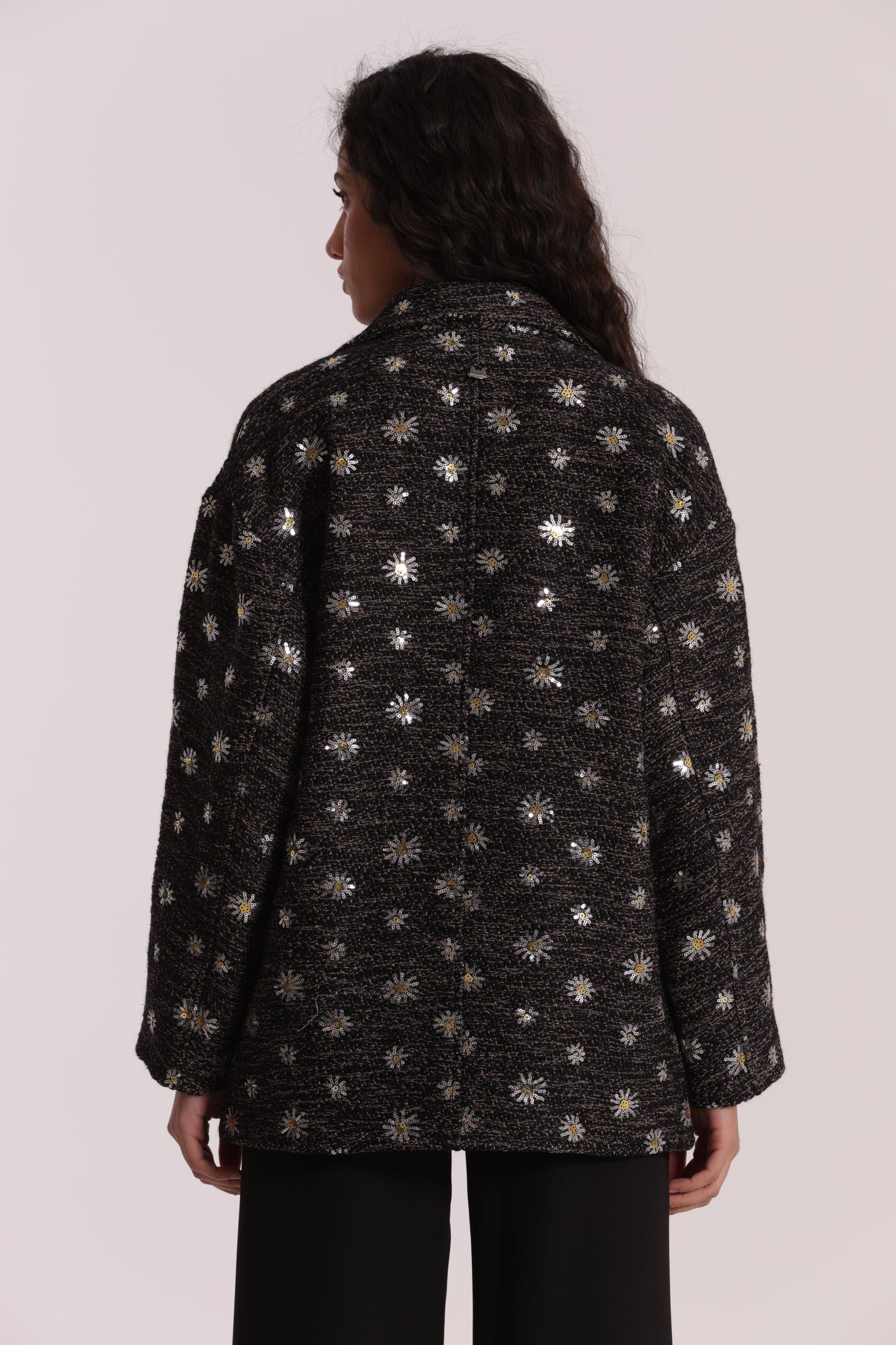 GIACCONE CON MARGHERITE DI PAILLETTES