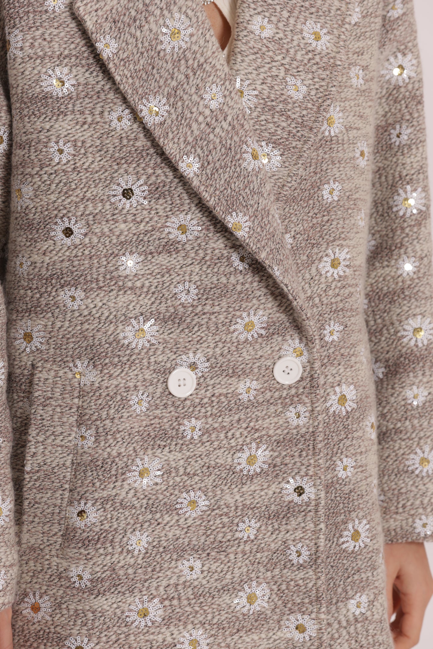 GIACCONE CON MARGHERITE DI PAILLETTES