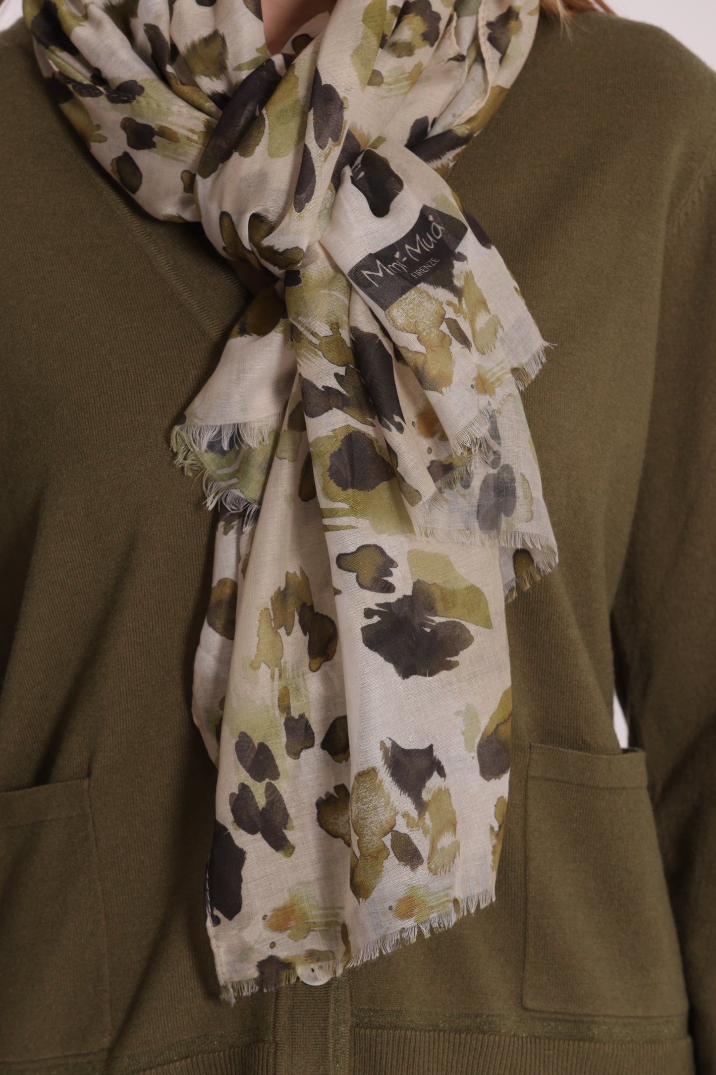FOULARD IN FANTASIA LEO (180X80 cm)