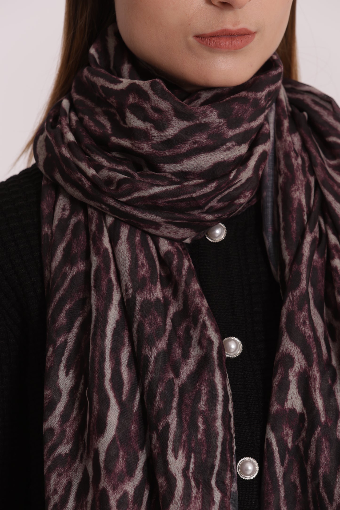 FOULARD IN FANTASIA ANIMALIER (180X80 cm)