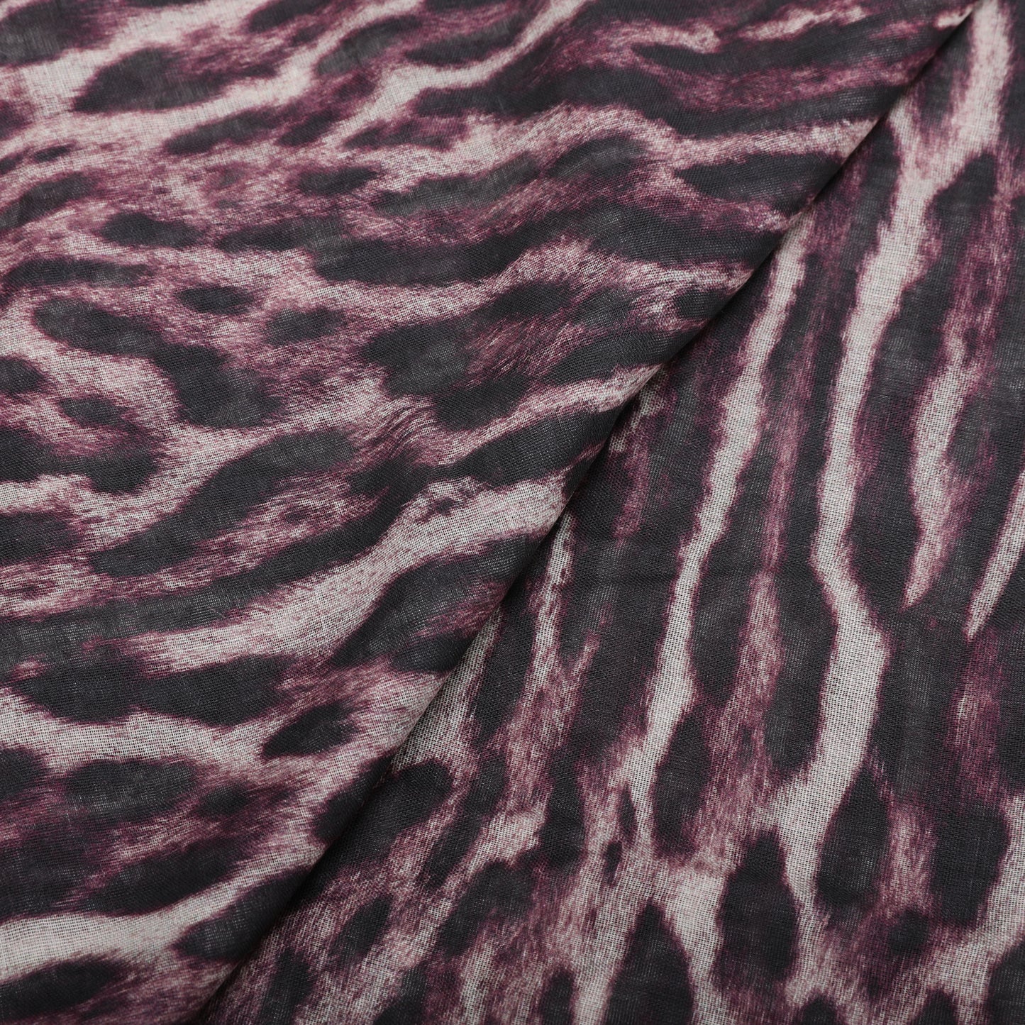 FOULARD IN FANTASIA ANIMALIER (180X80 cm)
