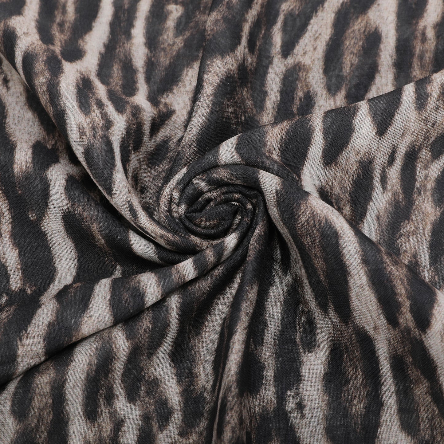 FOULARD IN FANTASIA ANIMALIER (180X80 cm)