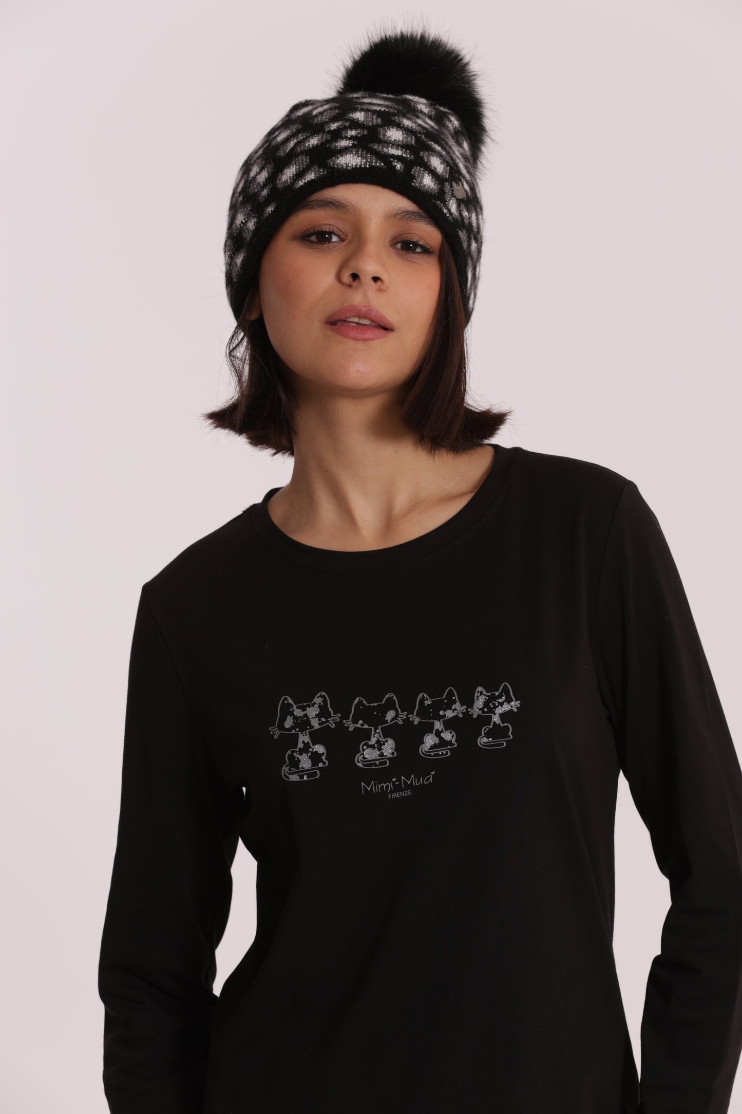 BERRETTO LEOPARDATO CON STRASS E PON PON