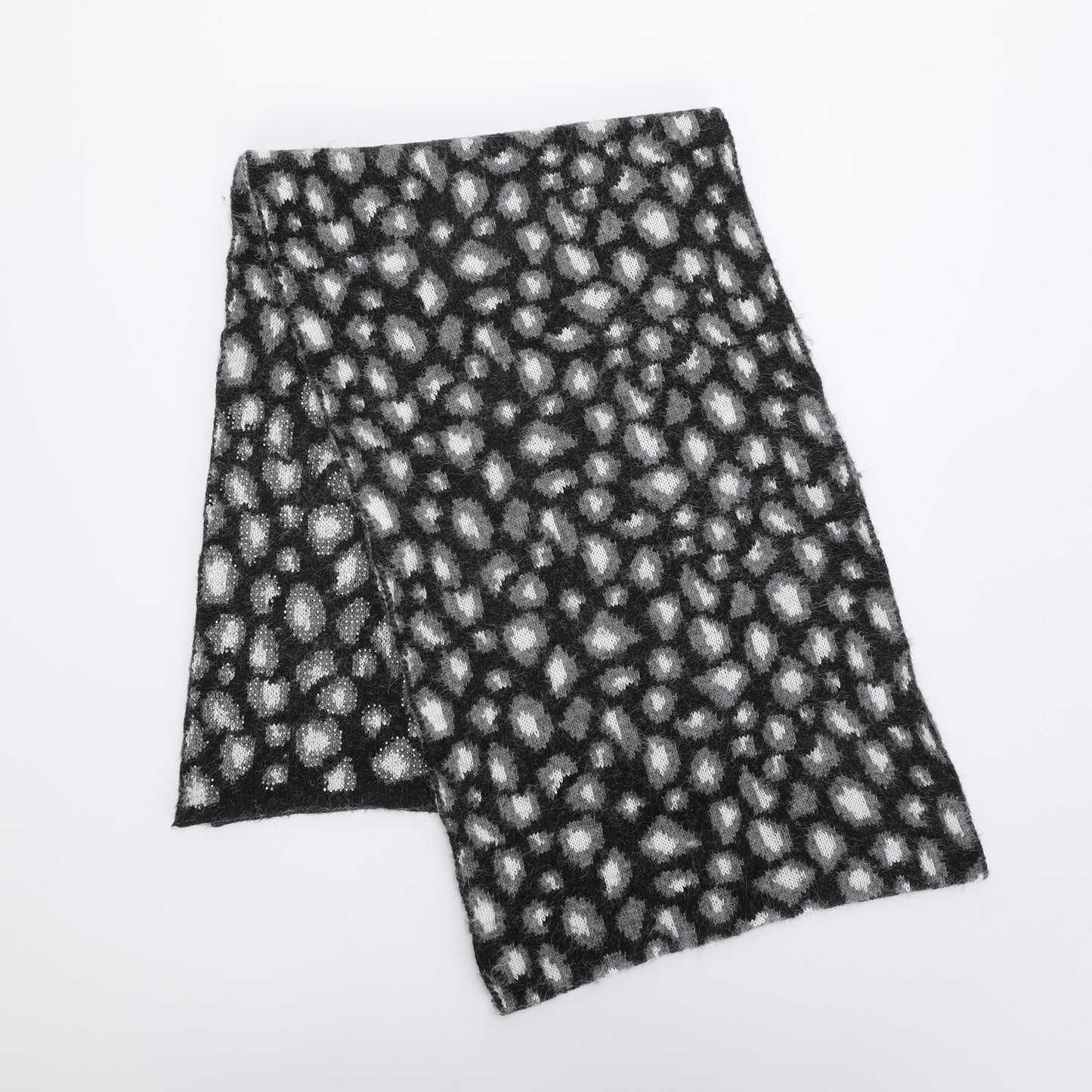 SCIARPA LEOPARDATA CON STRASS