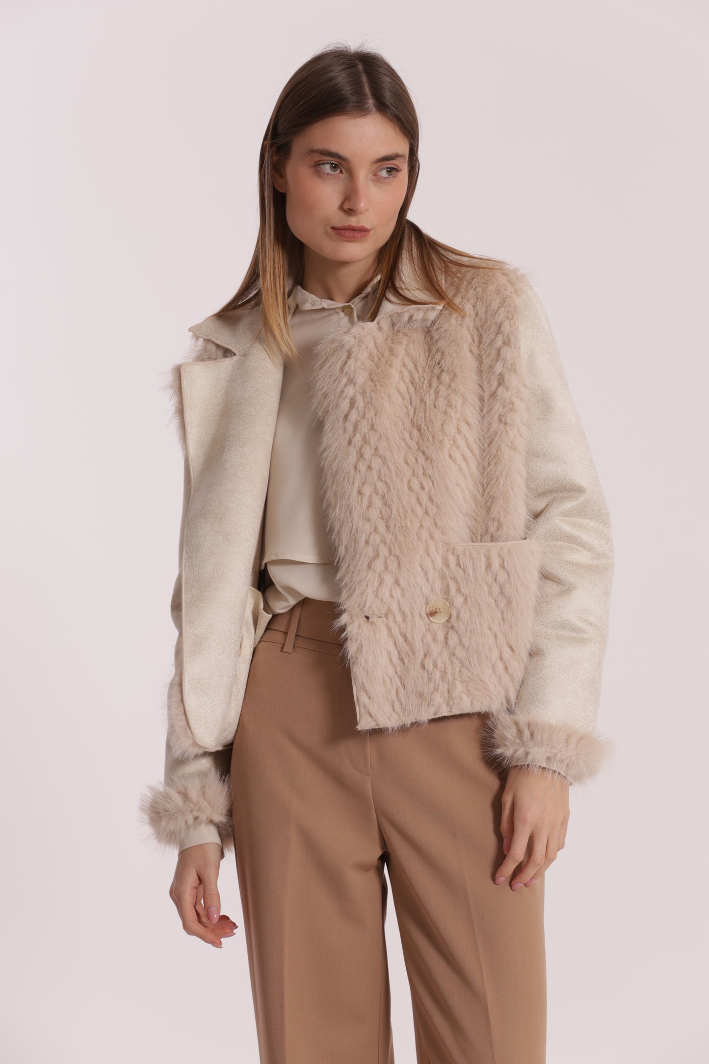 GIUBBOTTO CROPPED REVERSIBILE EFFETTO MONTONE