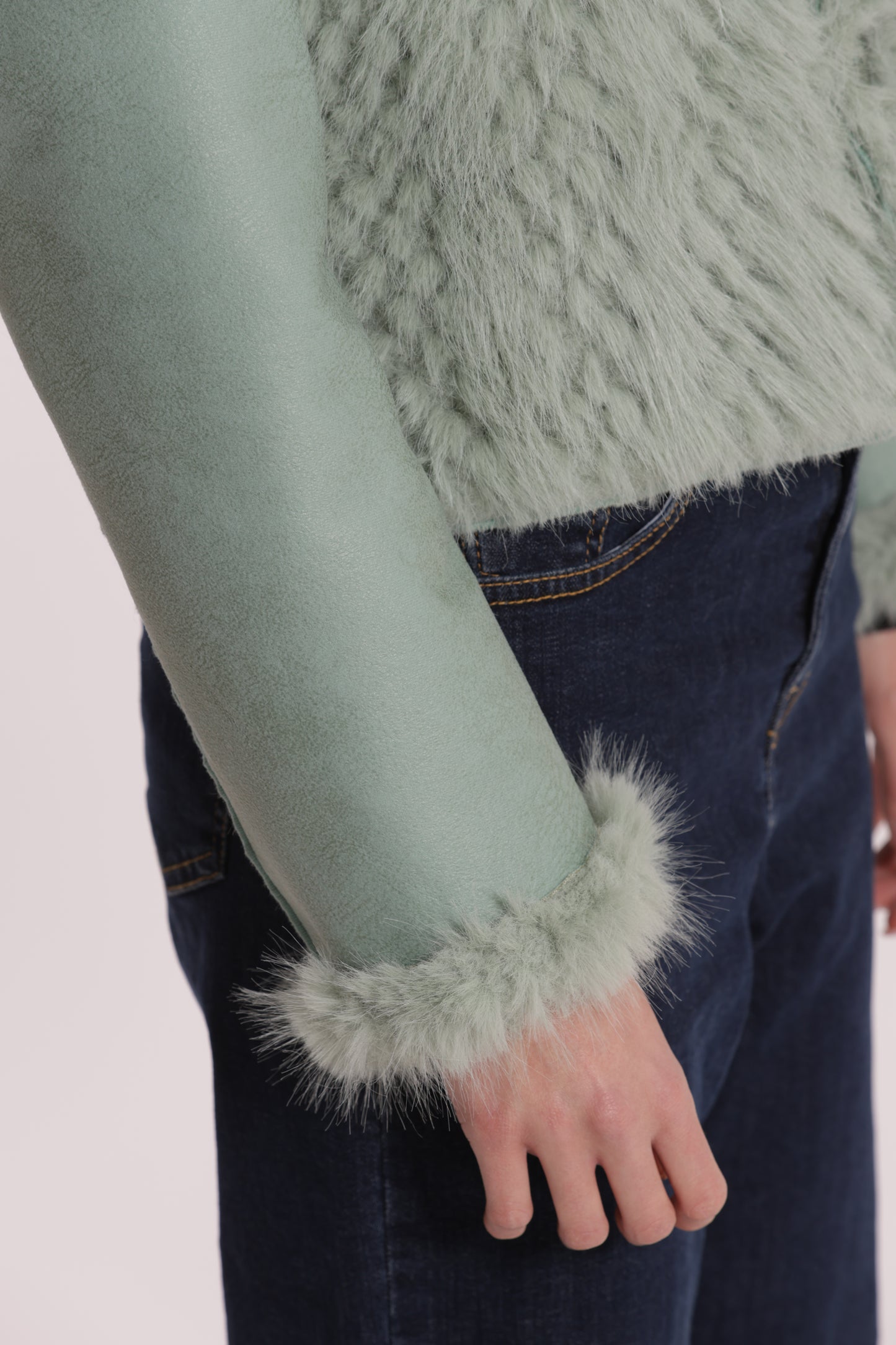 GIUBBOTTO CROPPED REVERSIBILE EFFETTO MONTONE