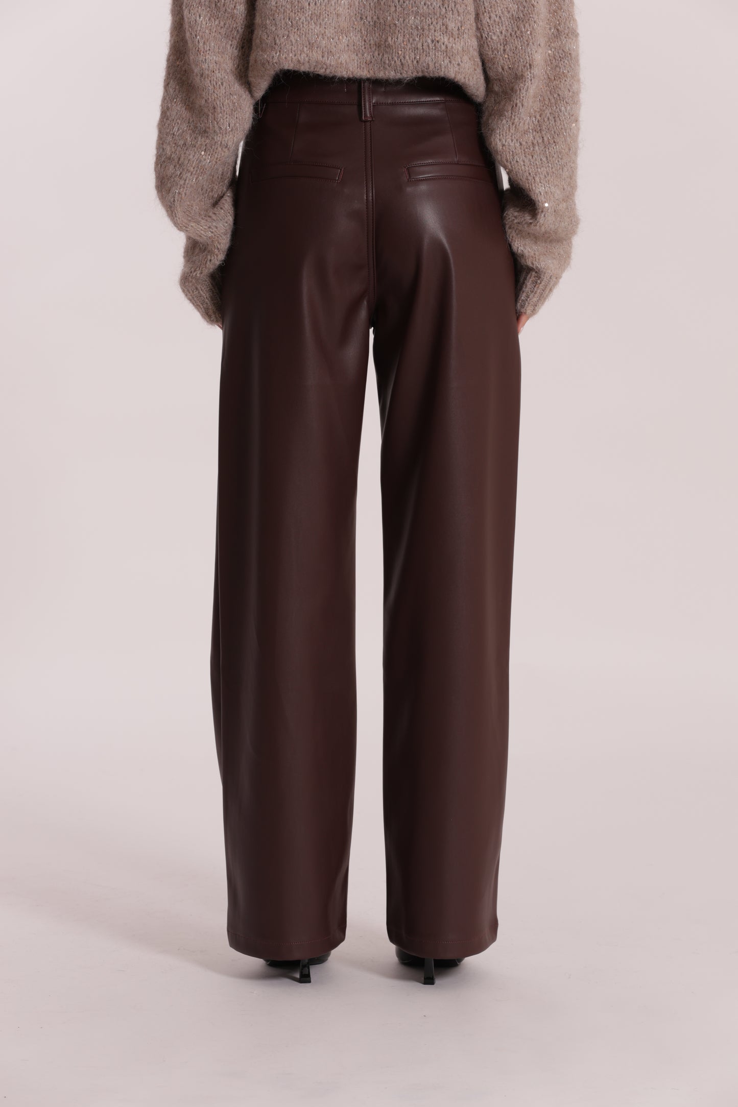 JEANS WIDE LEG SIMIL PELLE