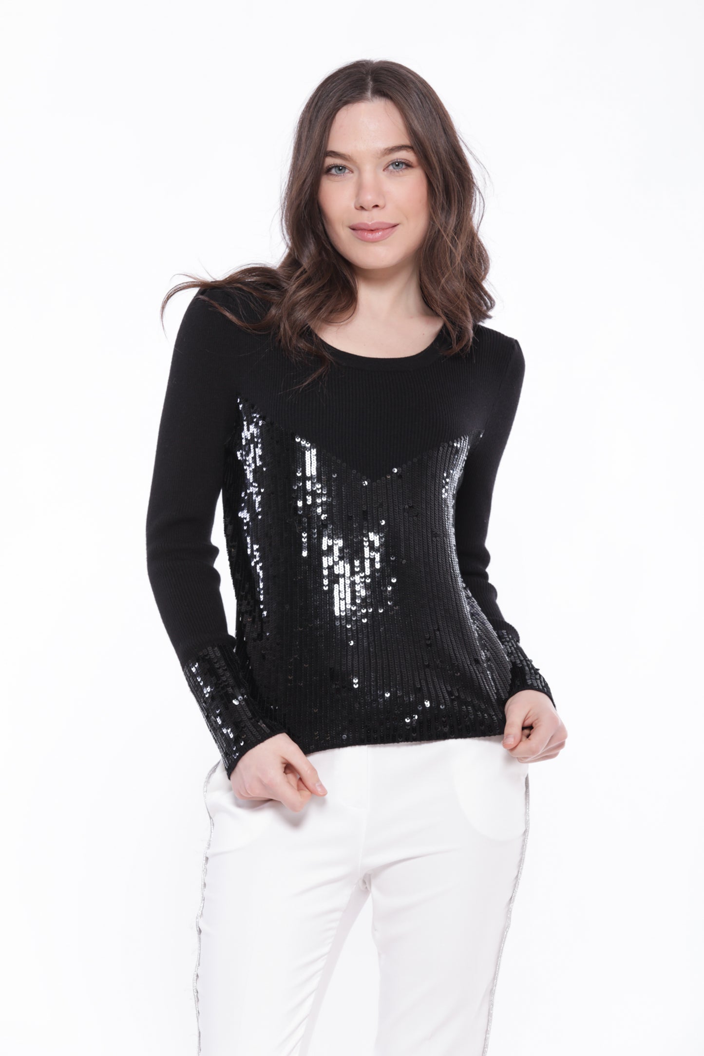 MAGLIA SCOLLO TONDO CON DETTAGLIO PAILLETTES