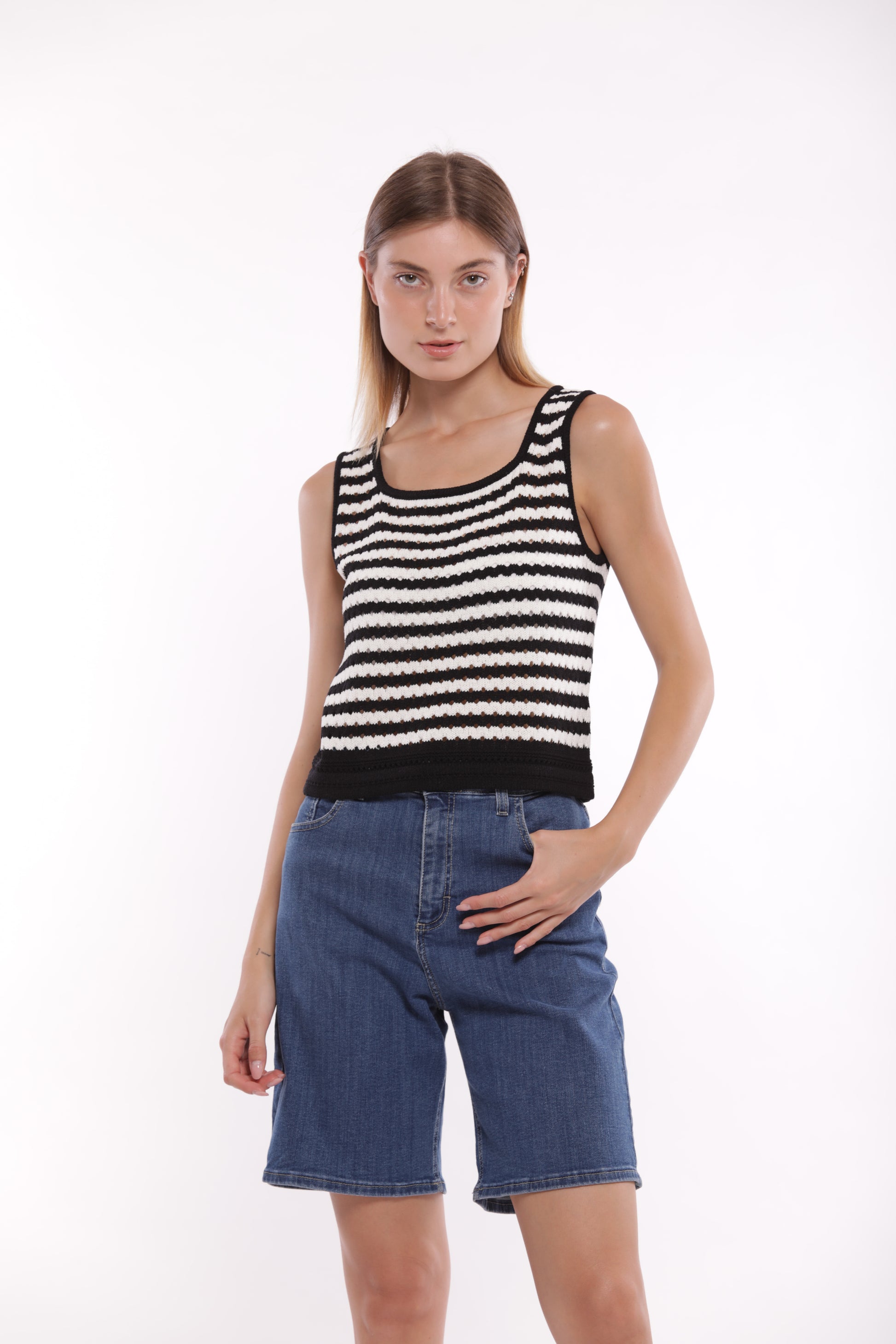 TOP IN MAGLIA A RIGHE