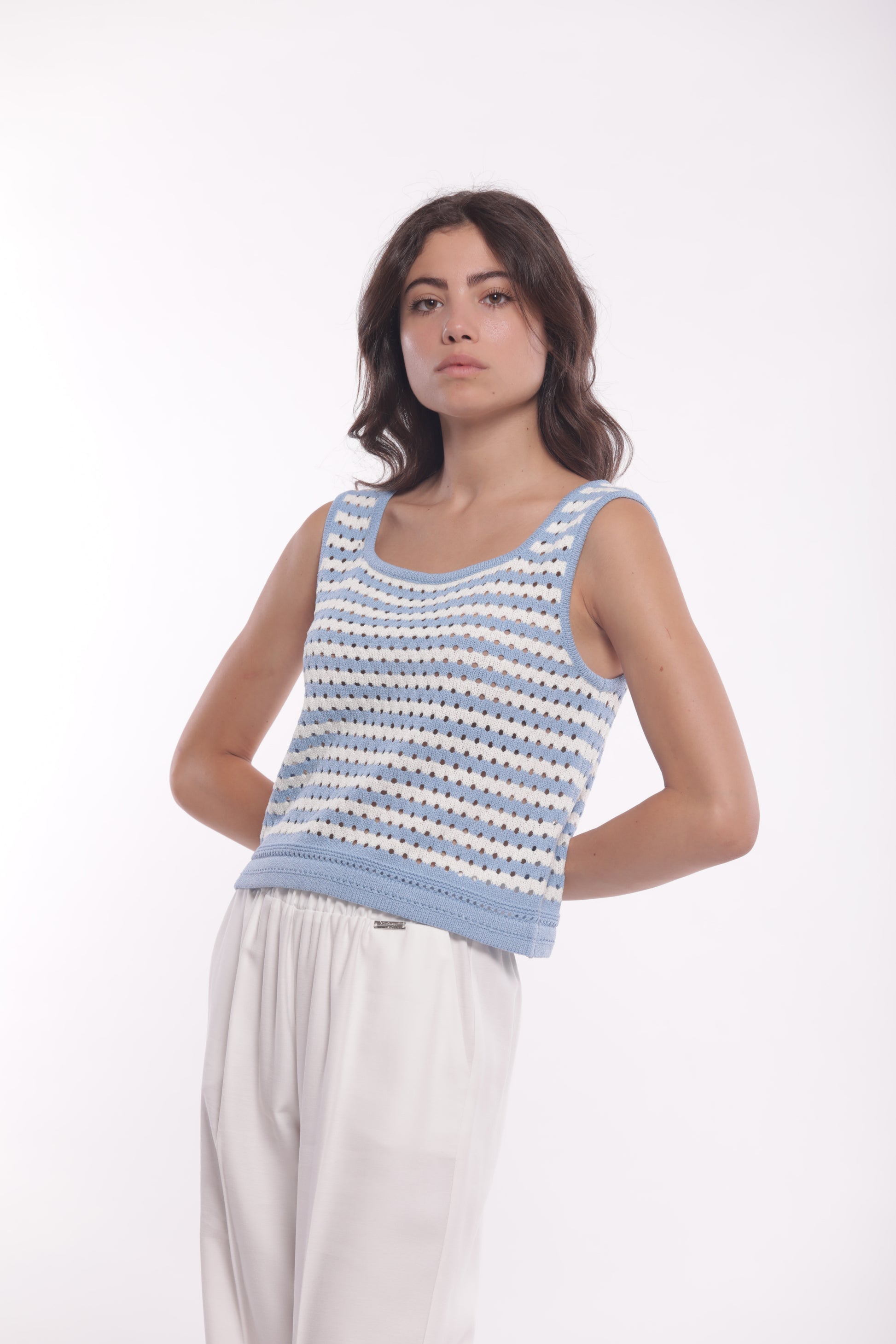TOP IN MAGLIA A RIGHE