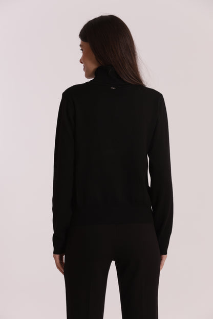 MAGLIA COLLO ALTO IN MANO FREDDA