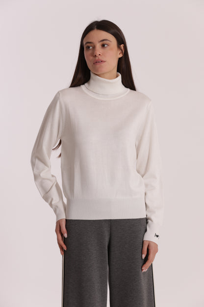 MAGLIA COLLO ALTO IN MANO FREDDA