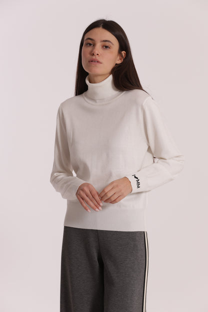 MAGLIA COLLO ALTO IN MANO FREDDA