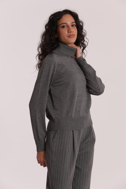MAGLIA COLLO ALTO IN MANO FREDDA