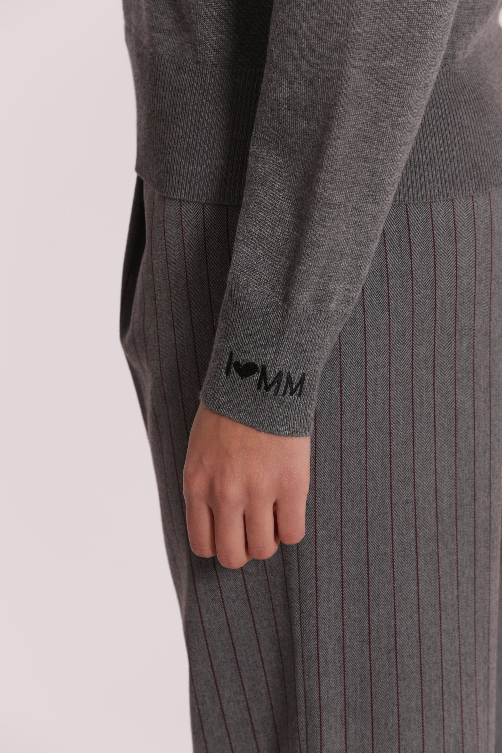 MAGLIA COLLO ALTO IN MANO FREDDA
