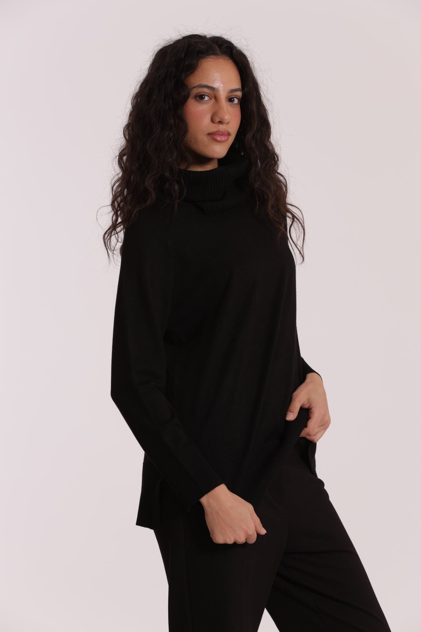 MAGLIA OVER CON SPACCHI LATERALI
