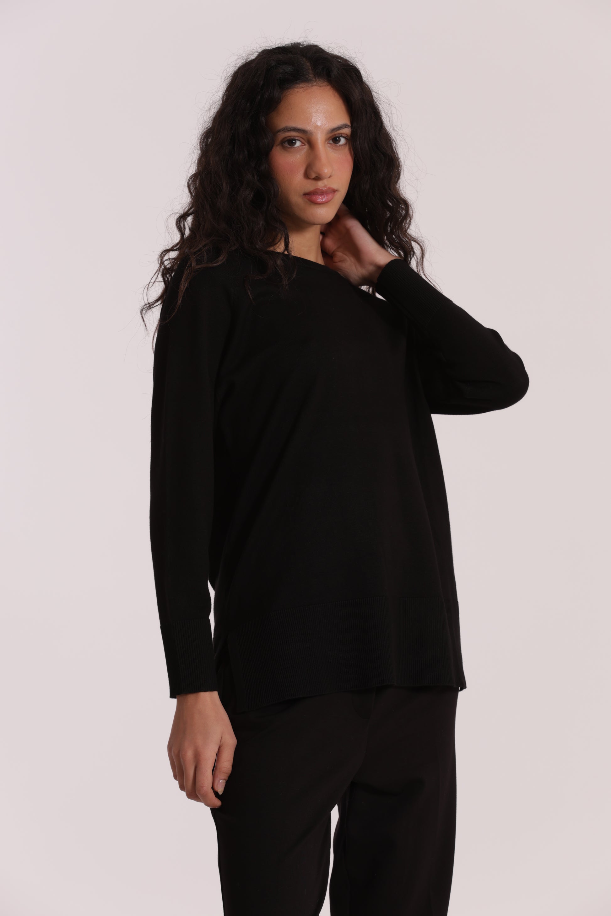 MAGLIA OVER CON SPACCHI LATERALI