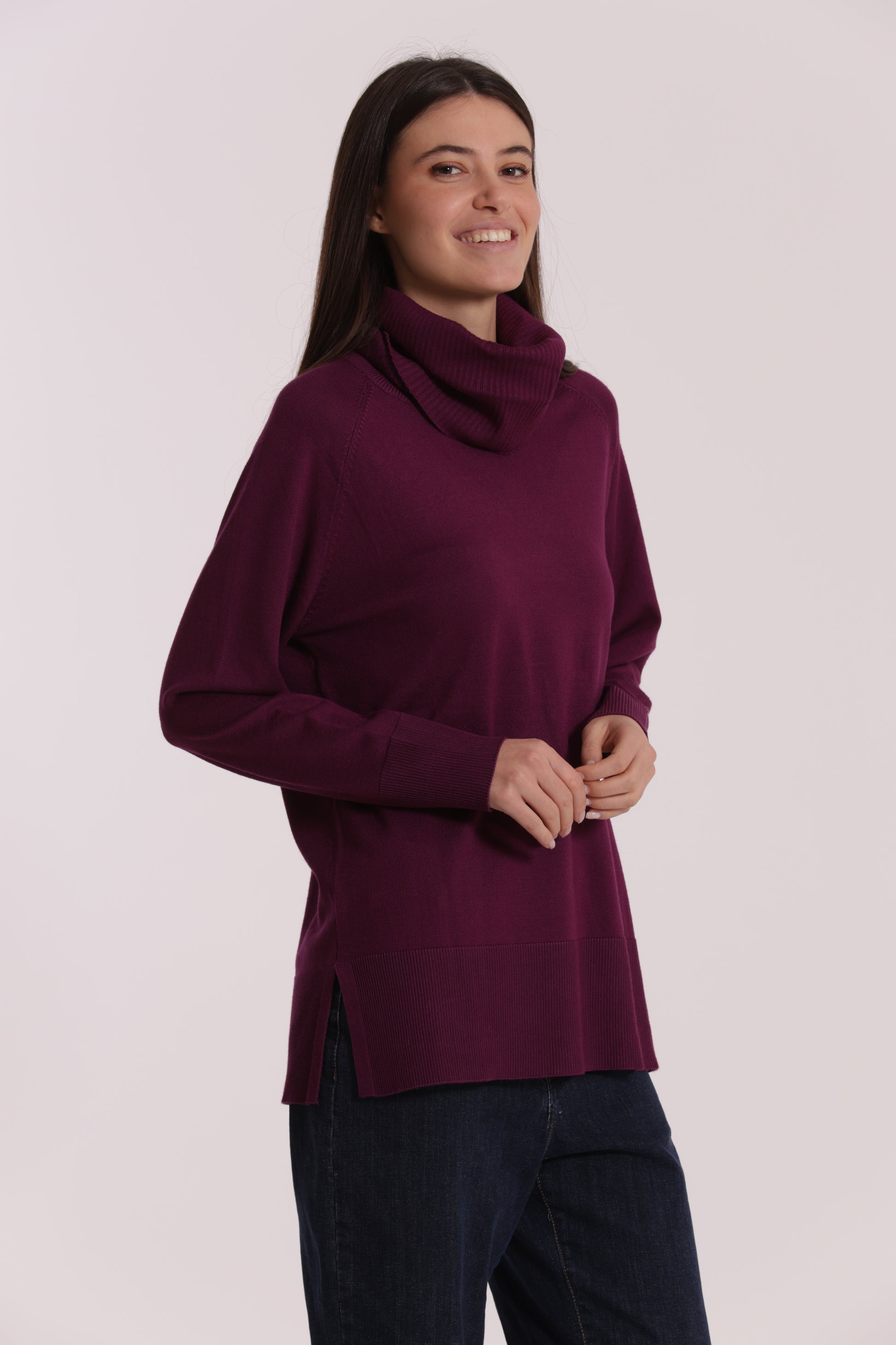 MAGLIA OVER CON SPACCHI LATERALI