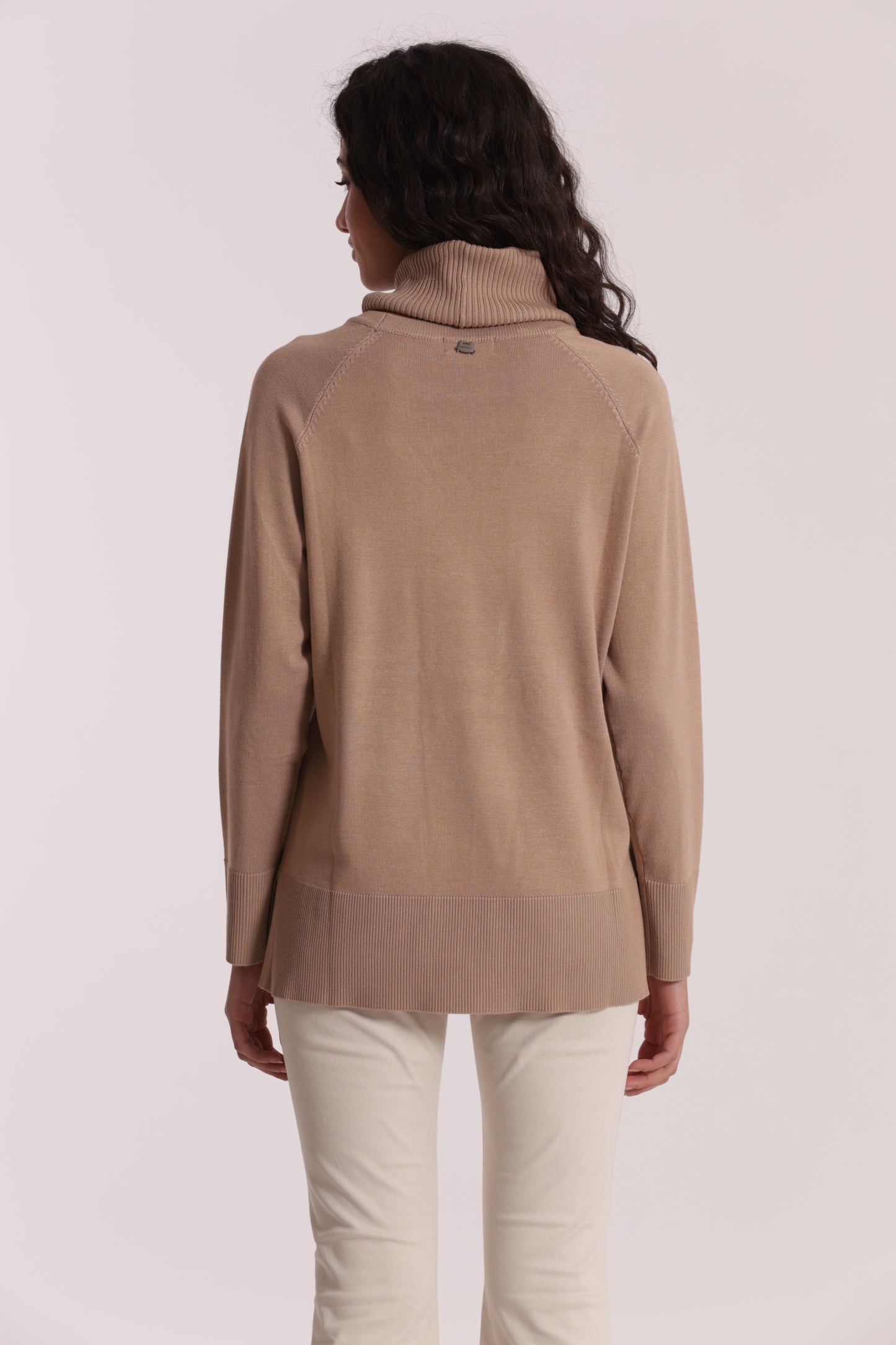 MAGLIA OVER CON SPACCHI LATERALI