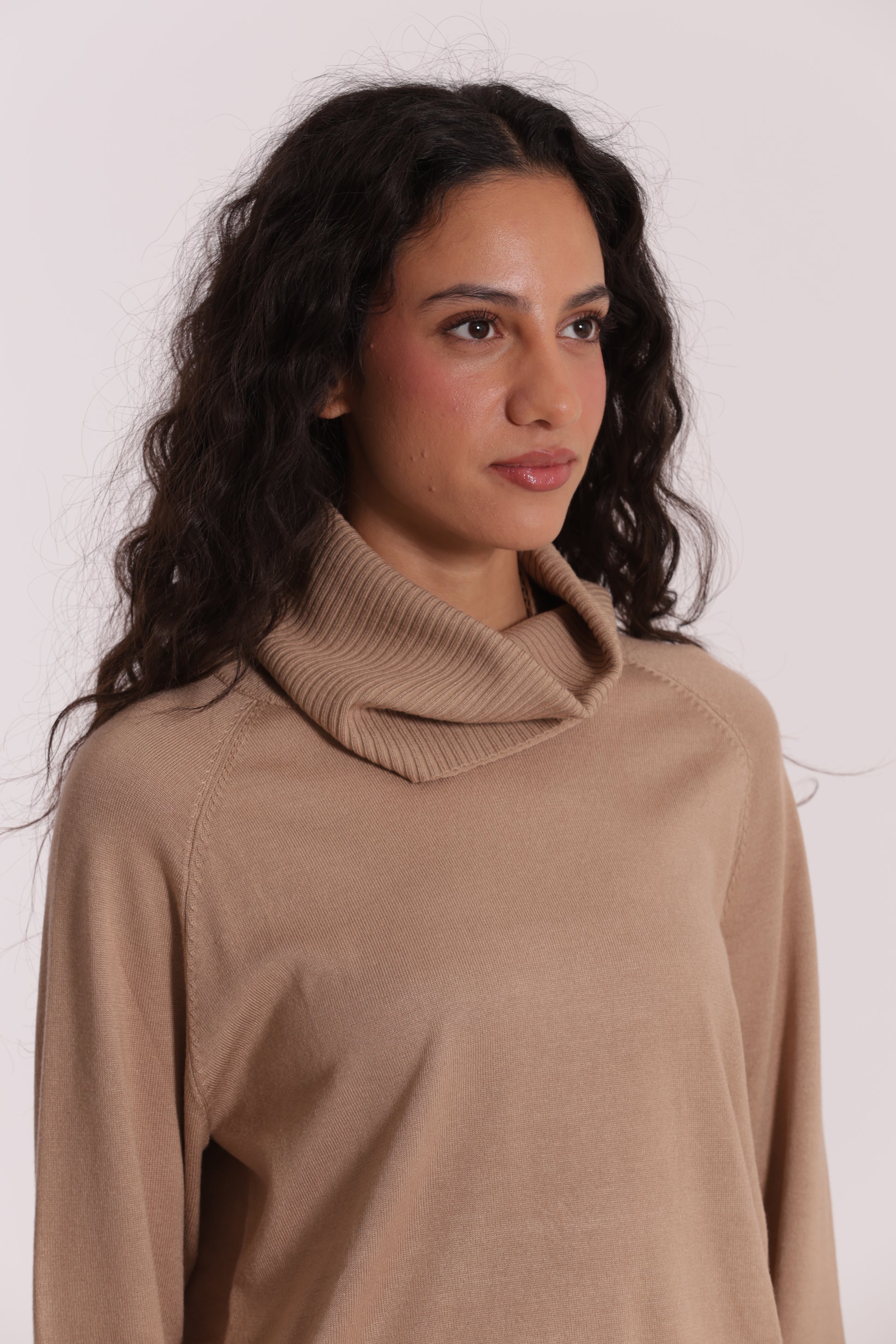 MAGLIA OVER CON SPACCHI LATERALI