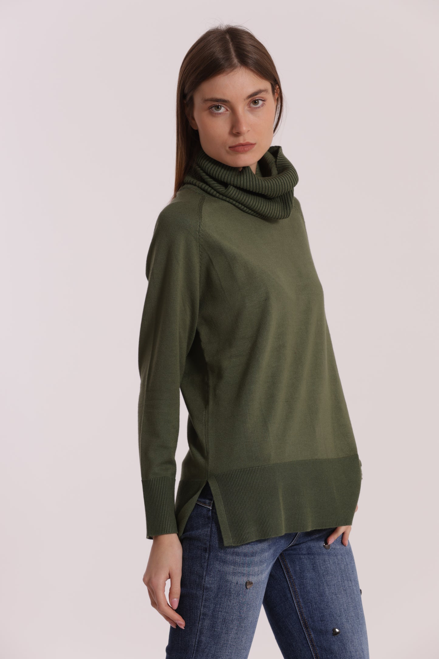 MAGLIA OVER CON SPACCHI LATERALI