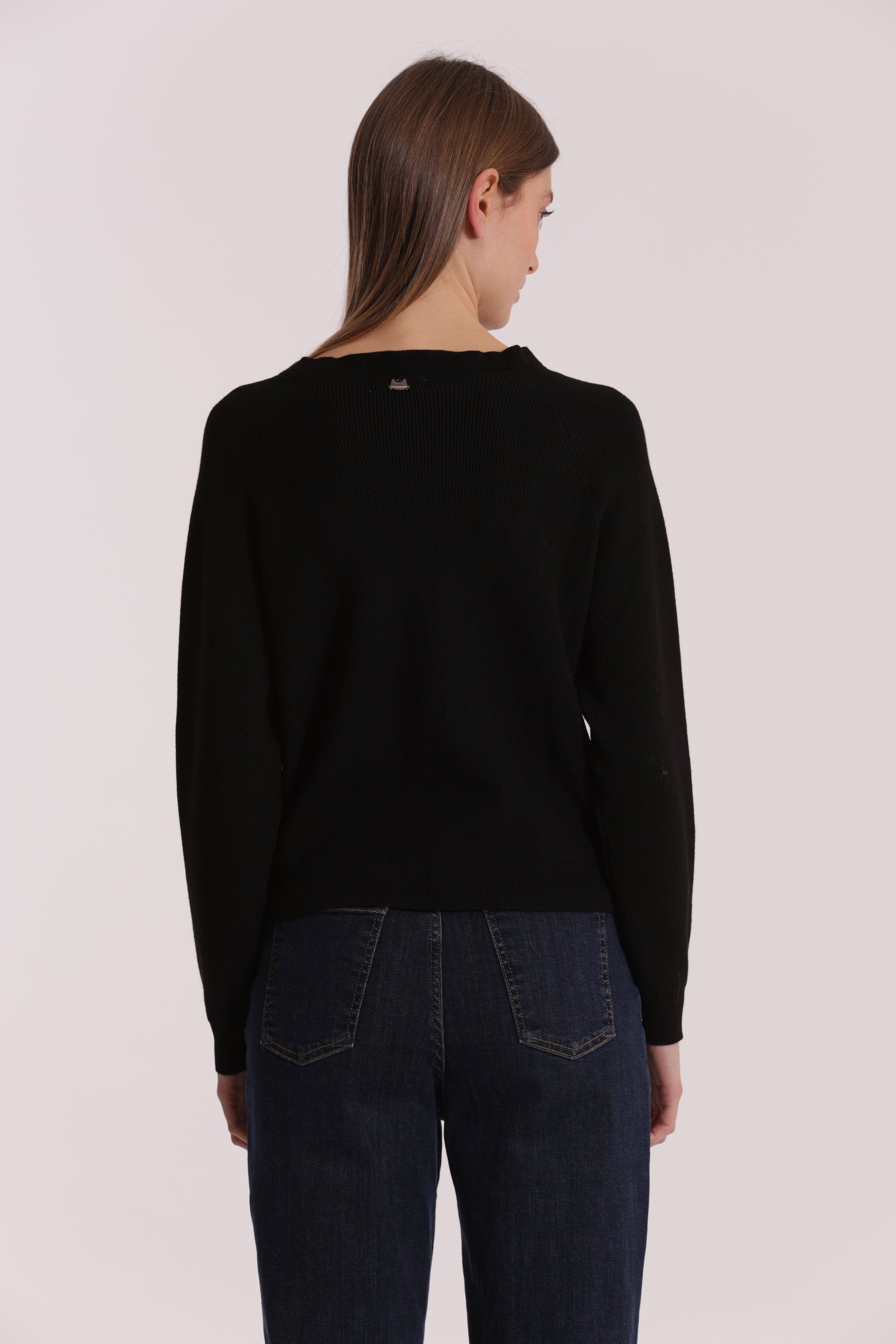 MAGLIA CON BOTTONI GIOIELLO