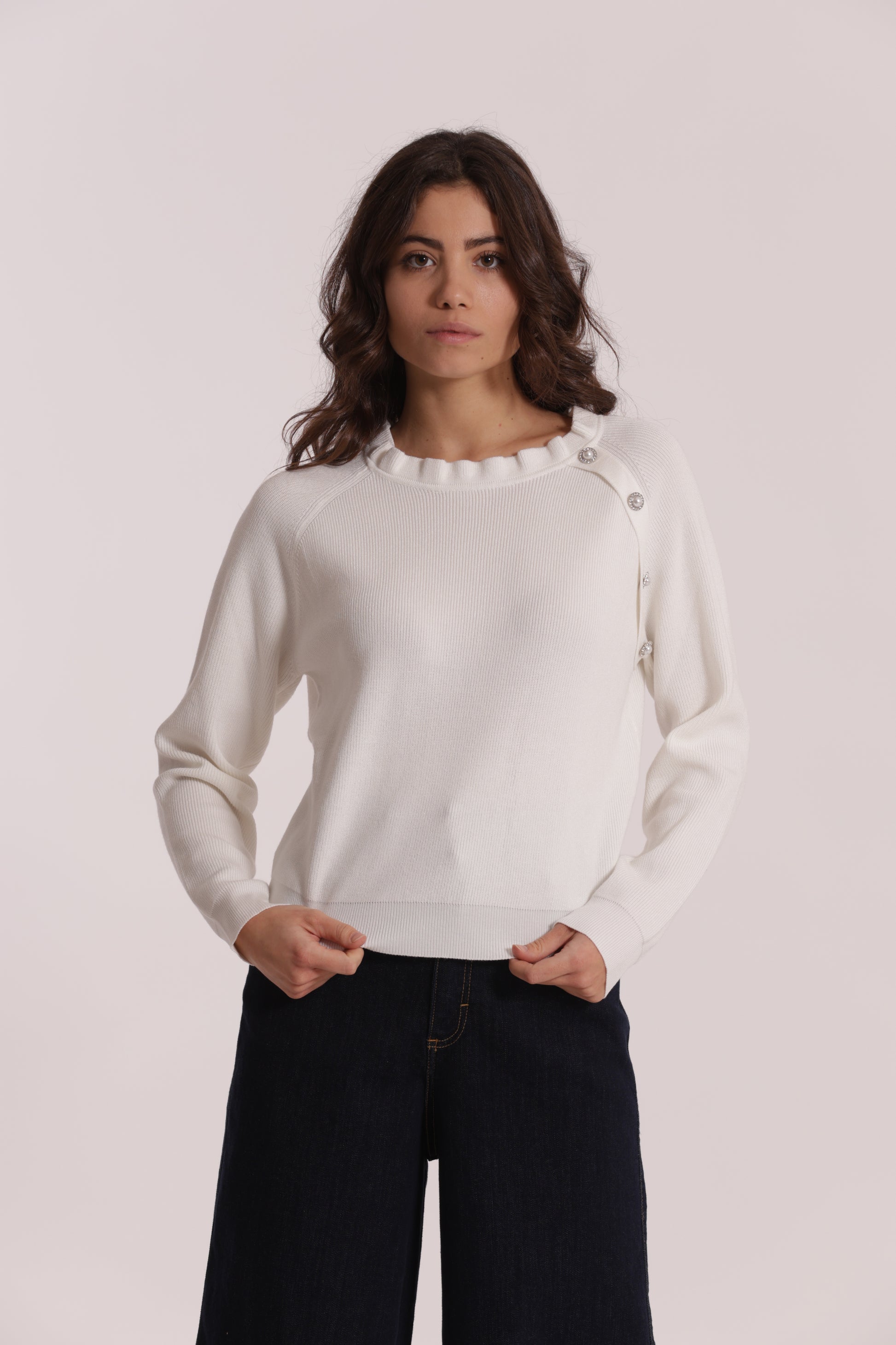 MAGLIA CON BOTTONI GIOIELLO