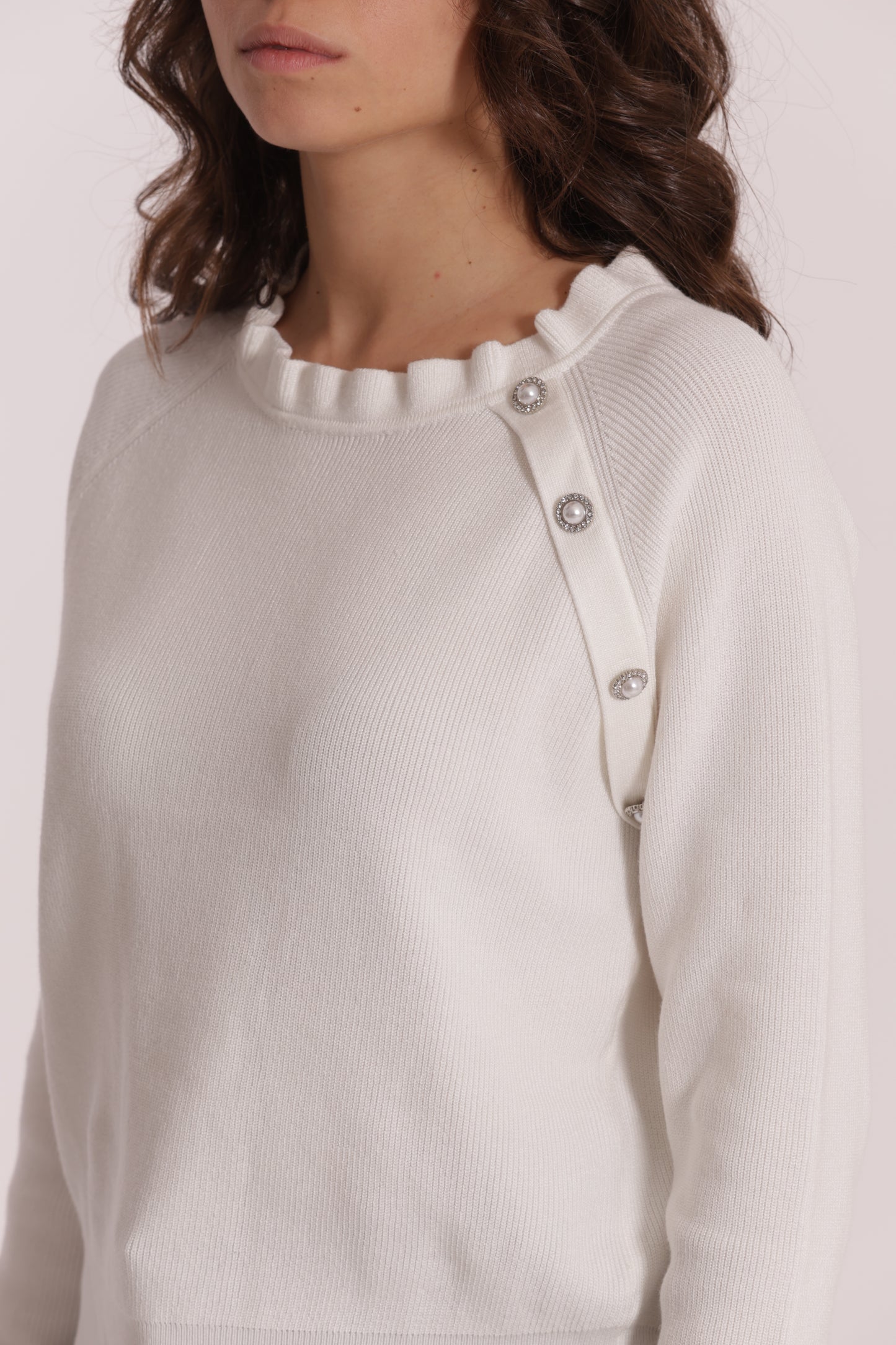 MAGLIA CON BOTTONI GIOIELLO