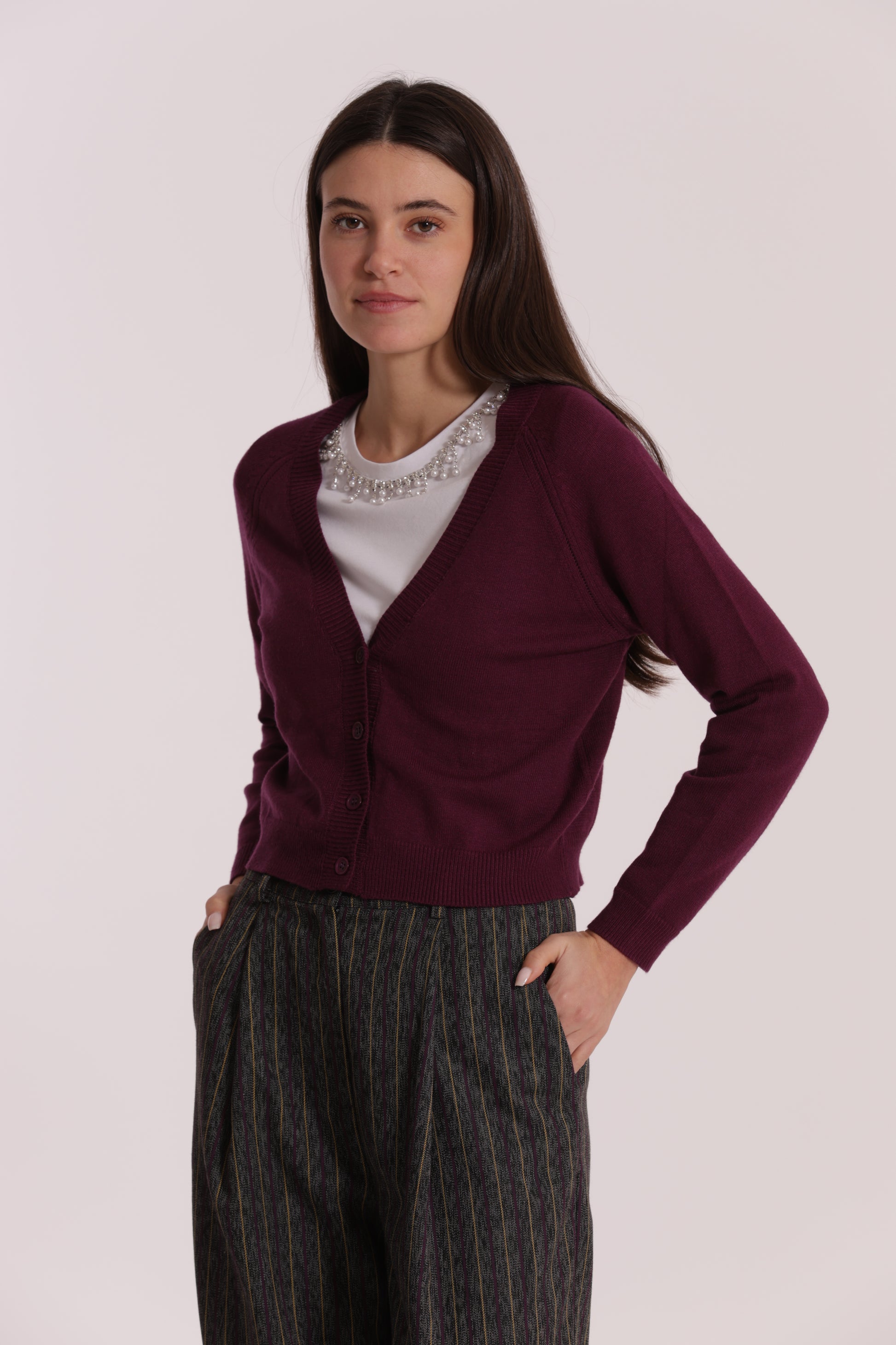 MAGLIA CARDIGAN CON BOTTONI GIOIELLO