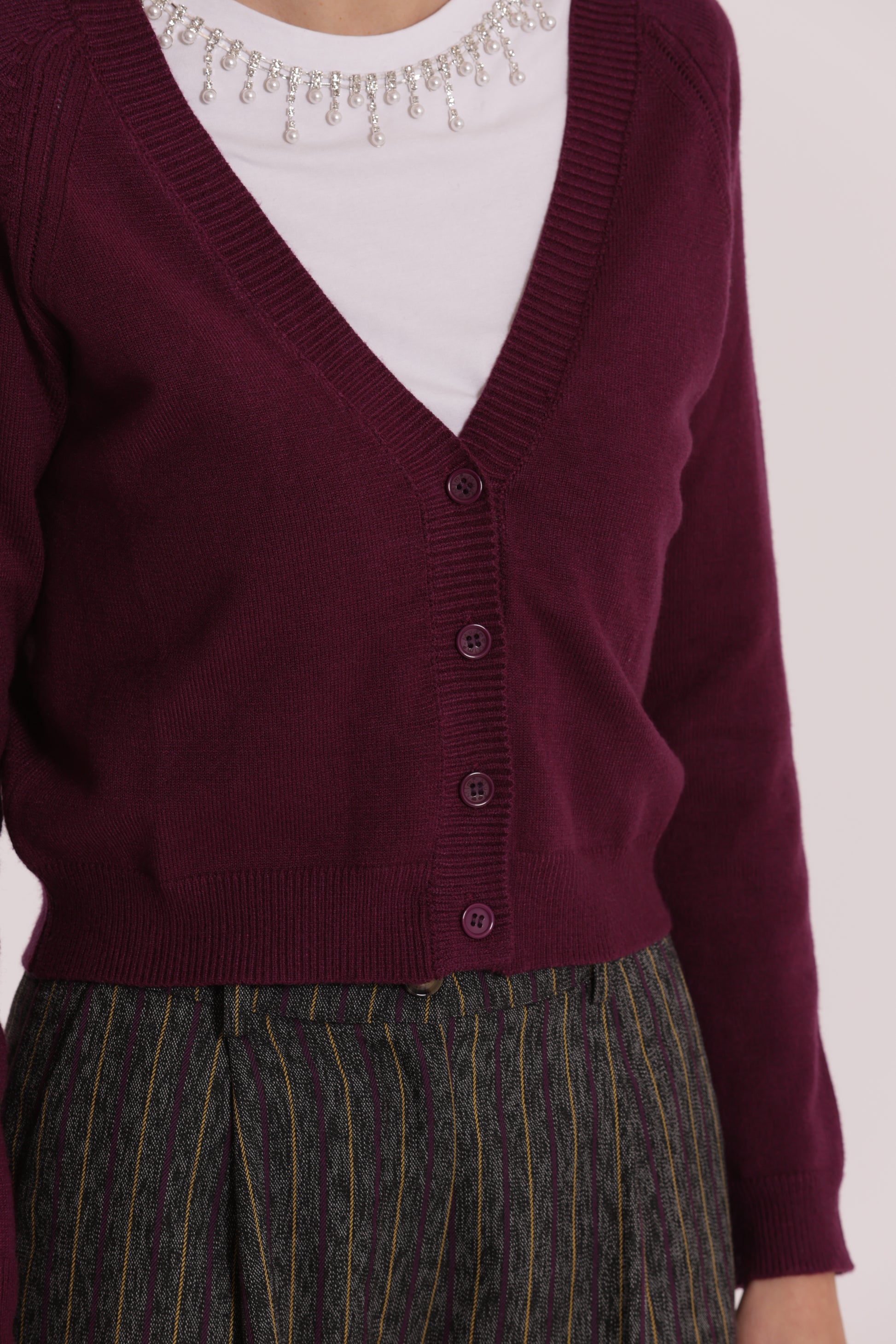 MAGLIA CARDIGAN CON BOTTONI GIOIELLO