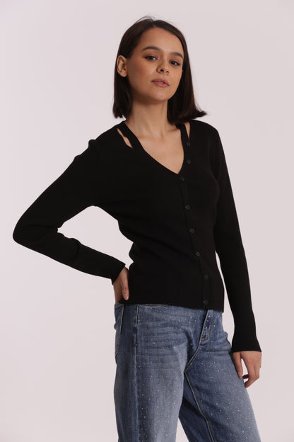 MAGLIA CUT OUT CON DETTAGLIO BOTTONI