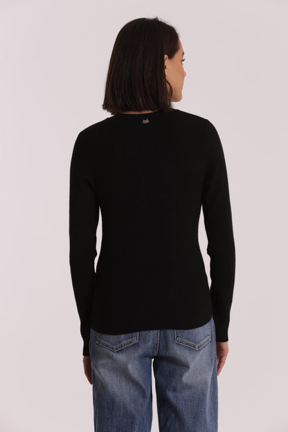 MAGLIA CUT OUT CON DETTAGLIO BOTTONI