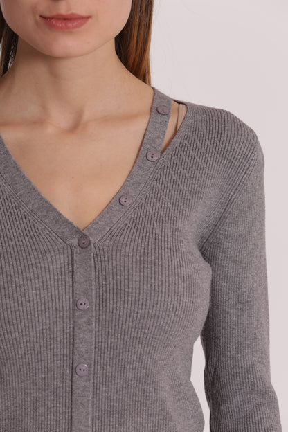 MAGLIA CUT OUT CON DETTAGLIO BOTTONI