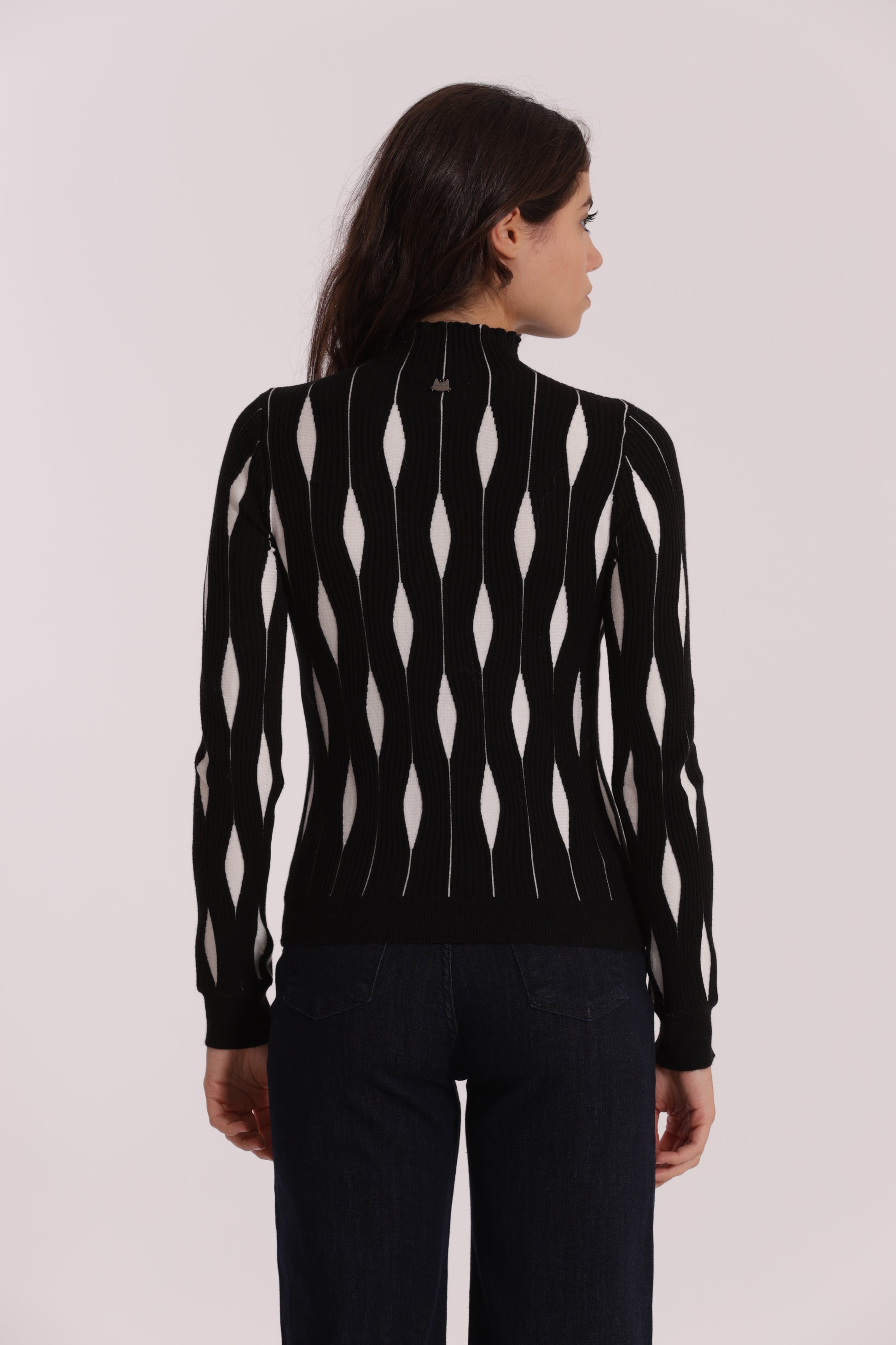 MAGLIA BICOLOR CON FANTASIA ROMBI