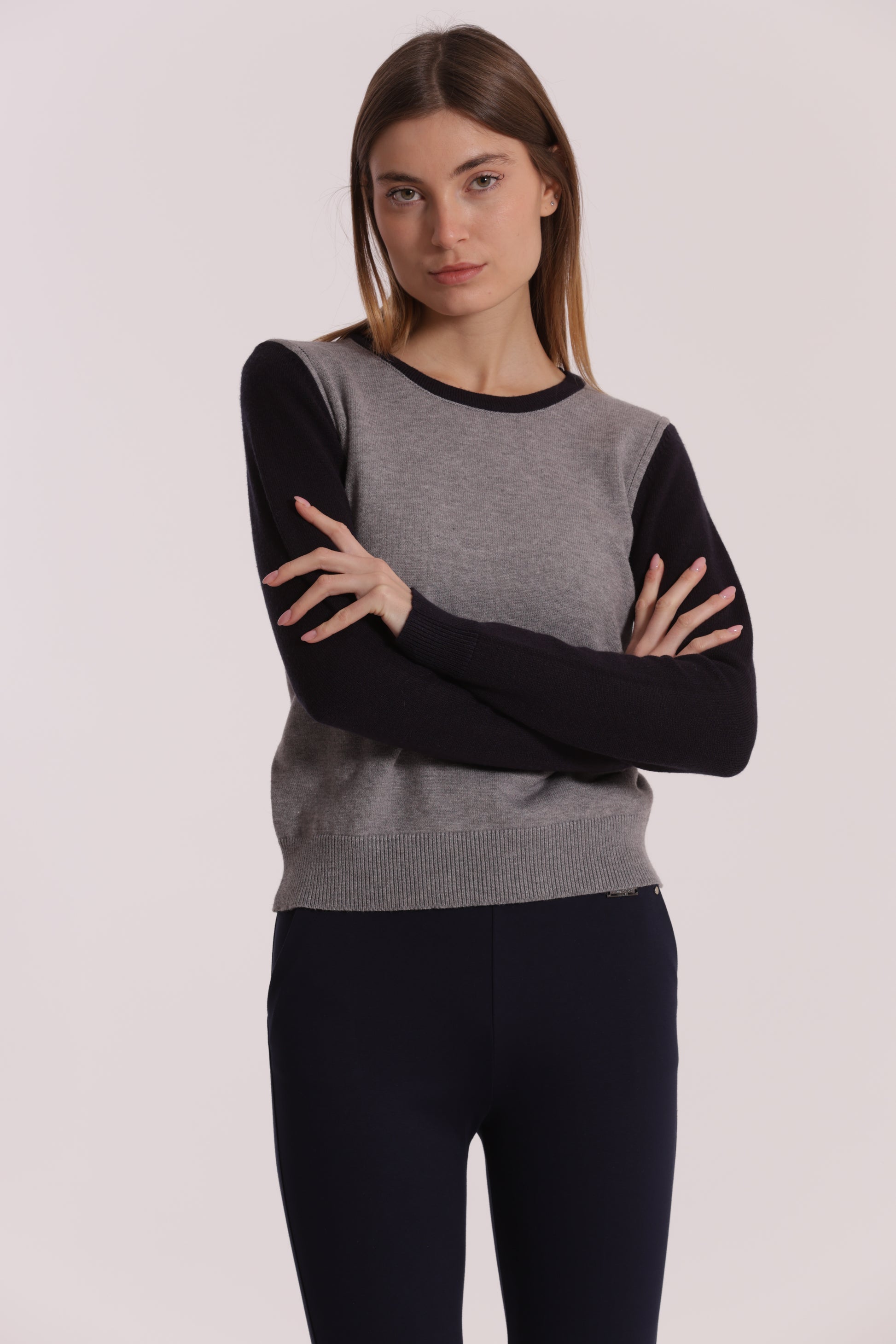 MAGLIA BICOLOR SCOLLO TONDO