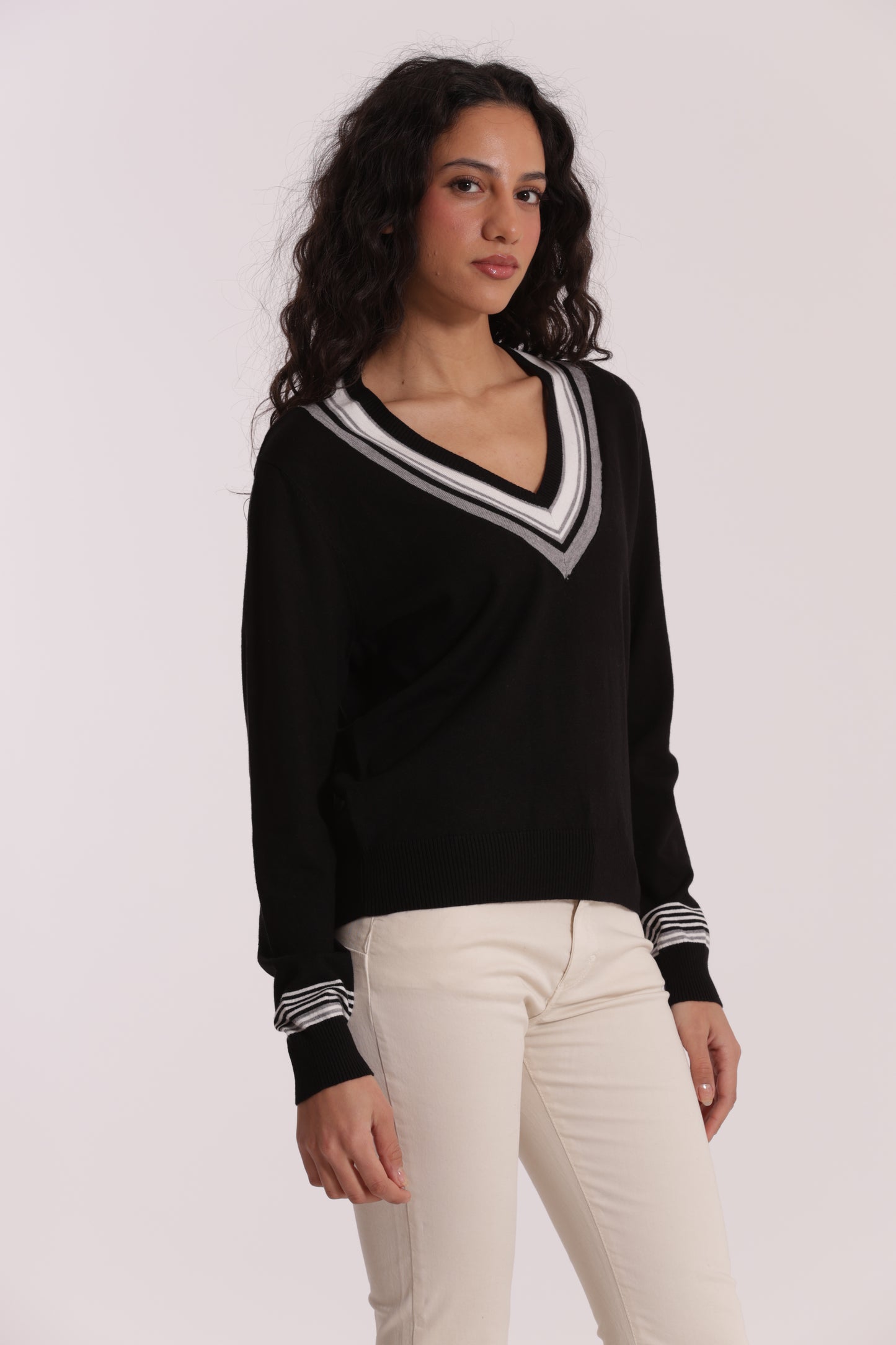 MAGLIA TRICOLOR CON DETTAGLIO RIGHE