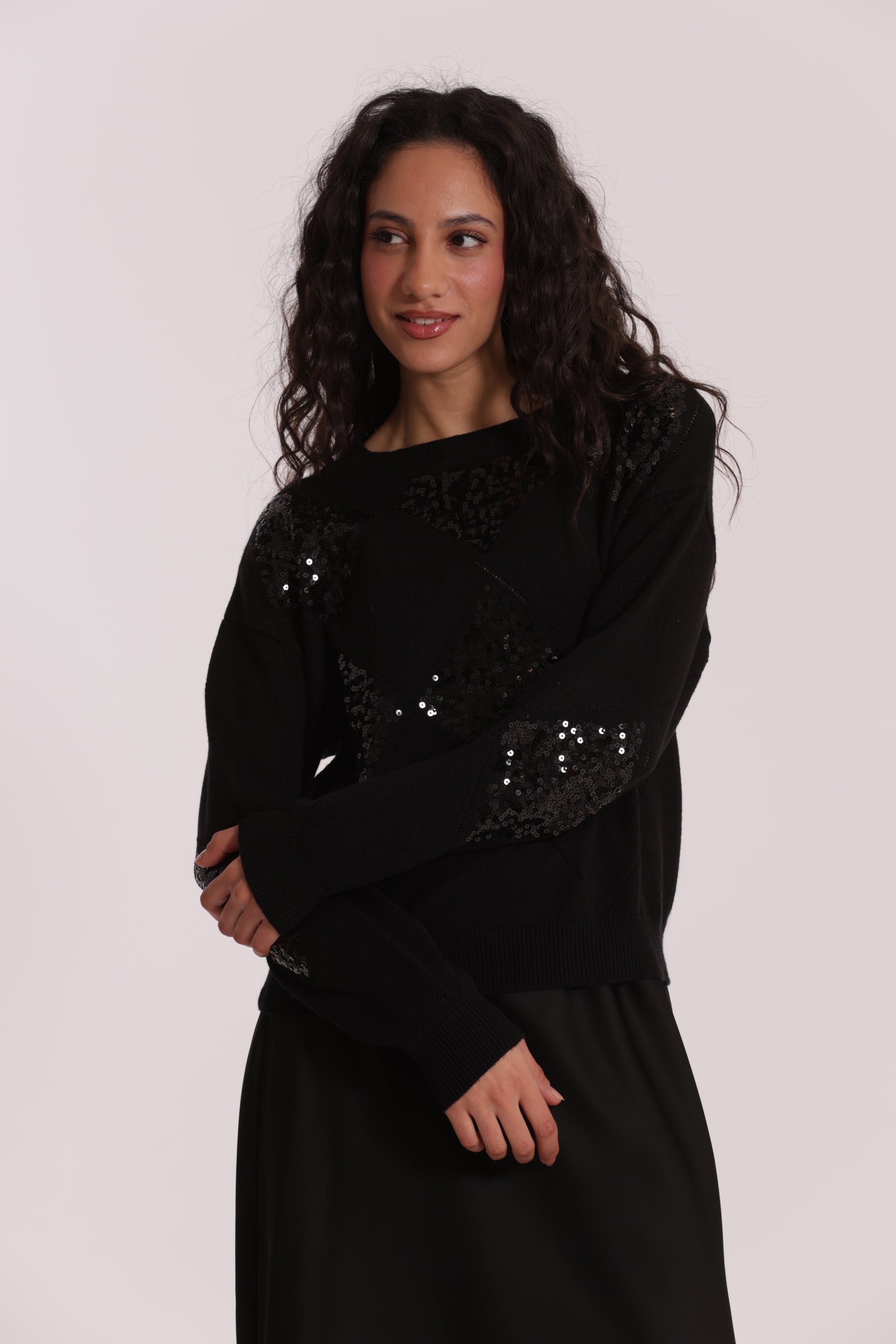 MAGLIA CON ROMBI E PAILLETES